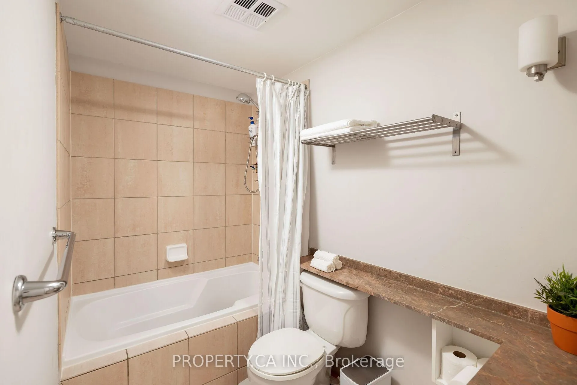 Photo 18 of Unit 614, 168 King Street E, Toronto, Moss Park — HOMEH