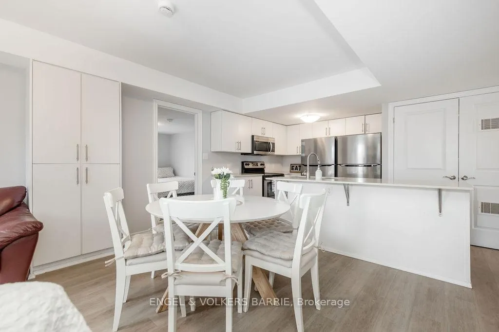 Photo 8 of Unit 16, 242 Penetanguishene Road, Barrie, Georgian Drive — HOMEH