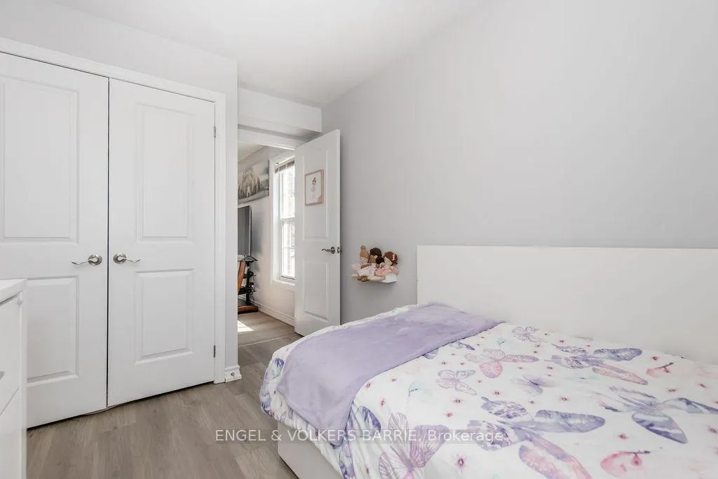 Photo 14 of Unit 16, 242 Penetanguishene Road, Barrie, Georgian Drive — HOMEH