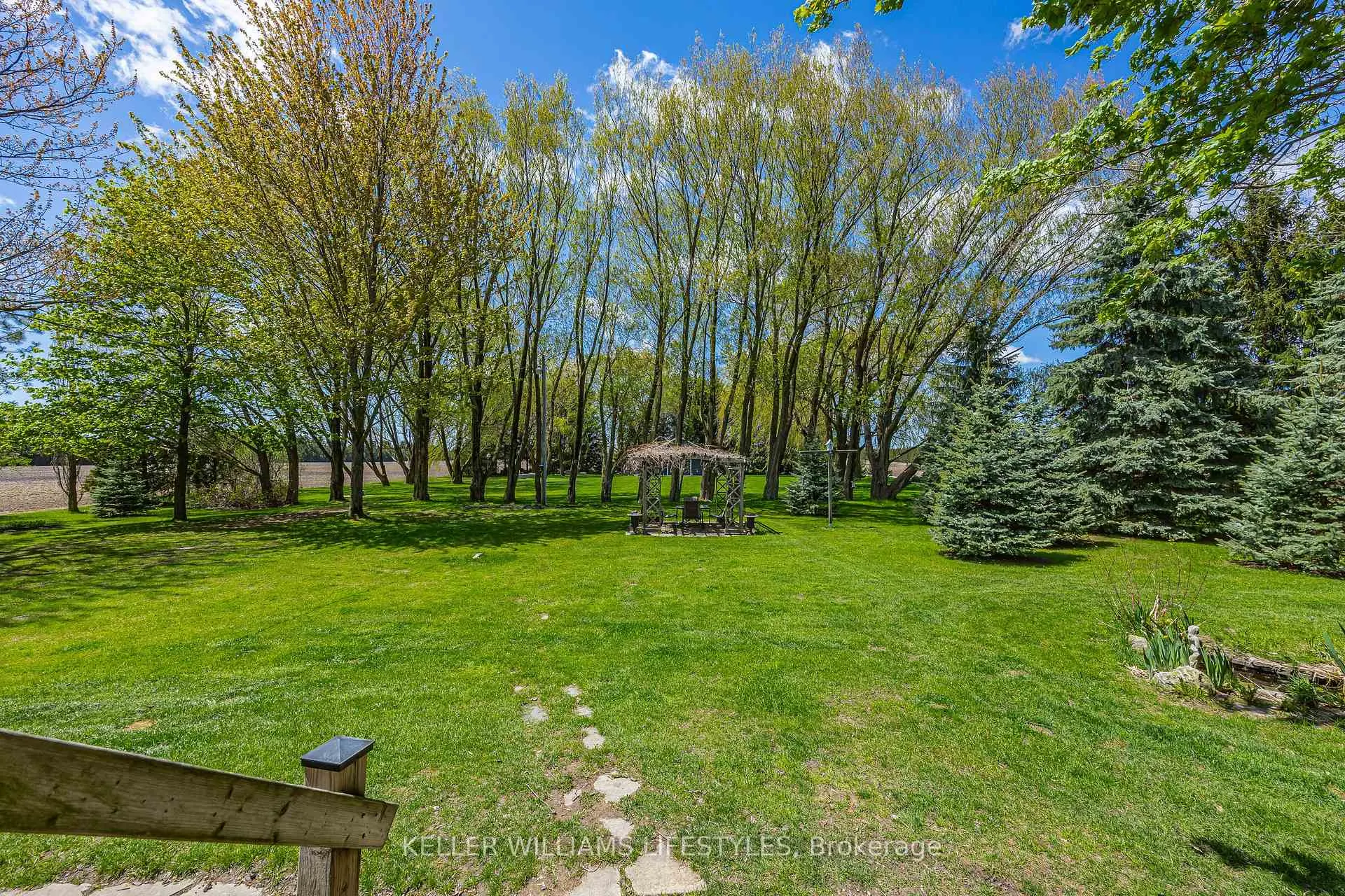 Photo 29 of 34465 Mitchell Line, Lucan Biddulph, Rural Lucan Biddulph — HOMEH