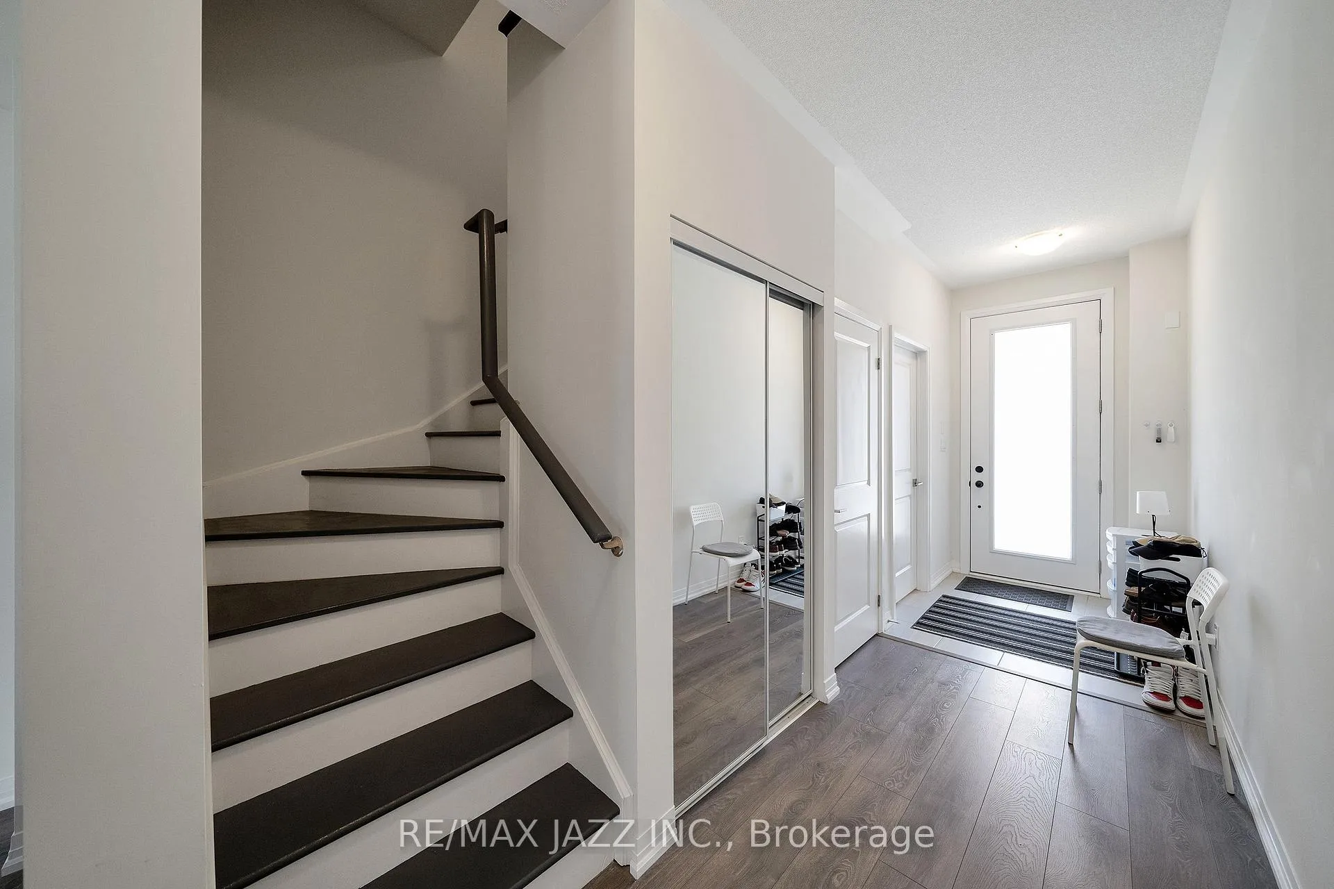 Photo 4 of 16 Klein Way, Whitby, Taunton North — HOMEH