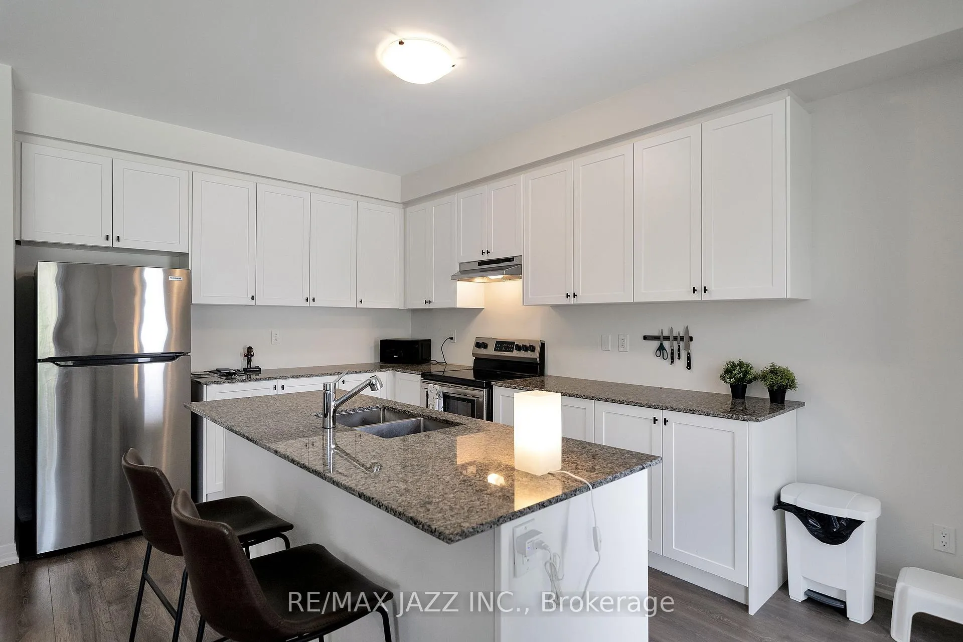 Photo 6 of 16 Klein Way, Whitby, Taunton North — HOMEH
