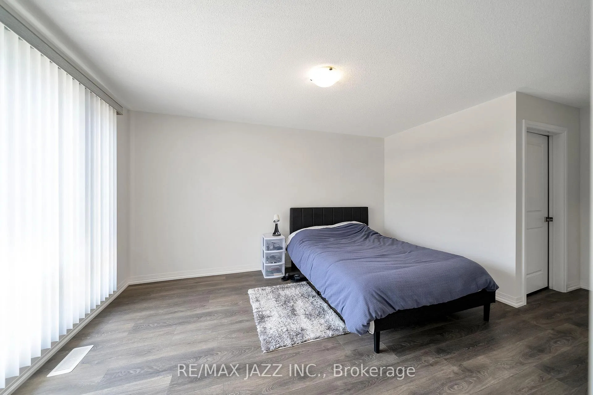 Photo 18 of 16 Klein Way, Whitby, Taunton North — HOMEH