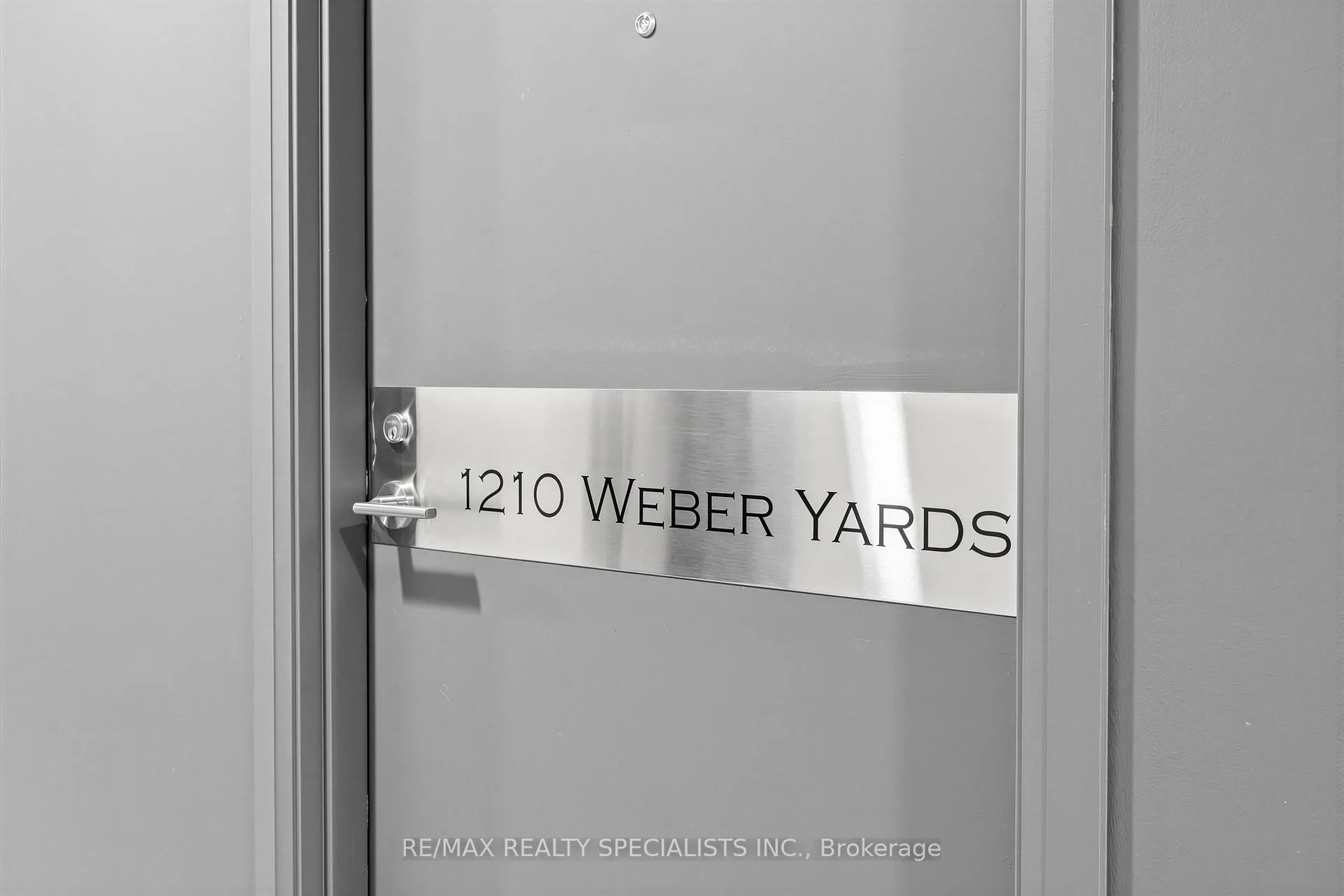 Photo 4 of Unit 1210, 1333 Weber Street E, Kitchener — HOMEH
