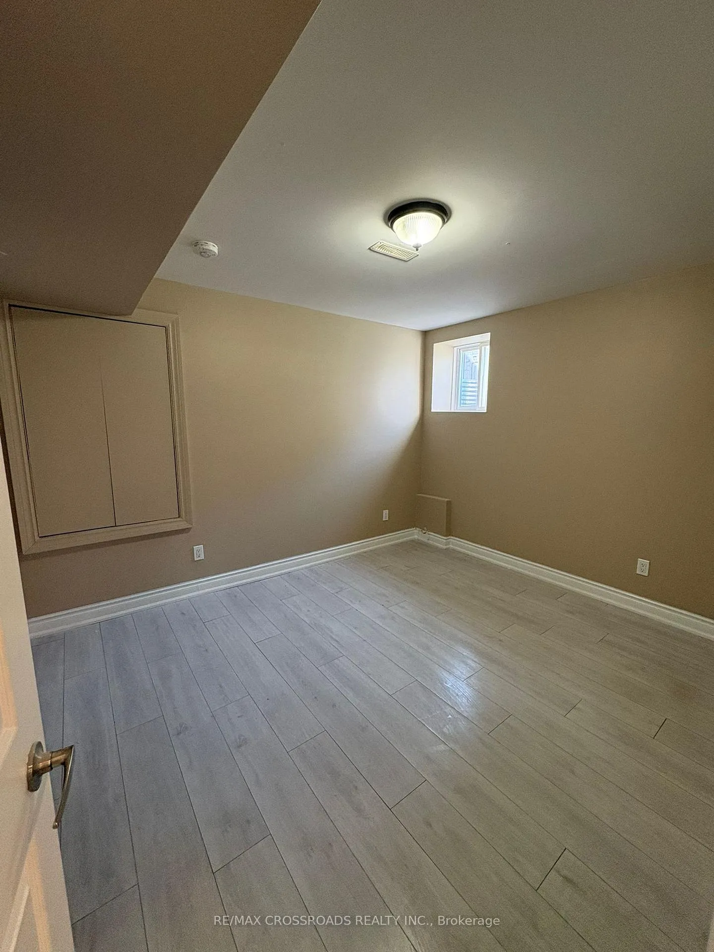 Photo 10 of Unit Lower, 36 Kimborough Hollow, Brampton, Credit Valley — HOMEH
