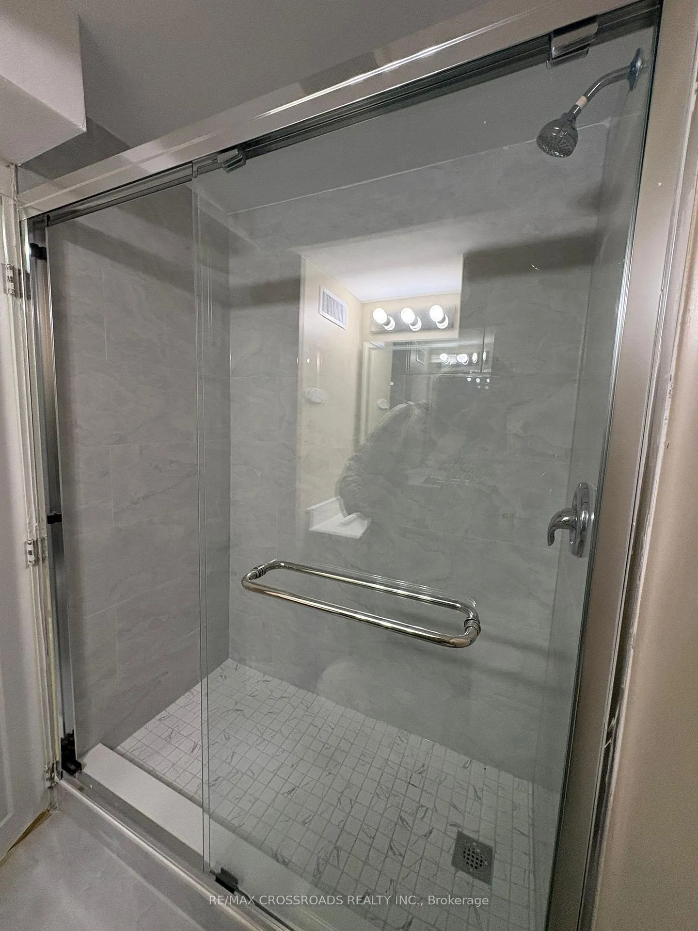 Photo 12 of Unit Lower, 36 Kimborough Hollow, Brampton, Credit Valley — HOMEH