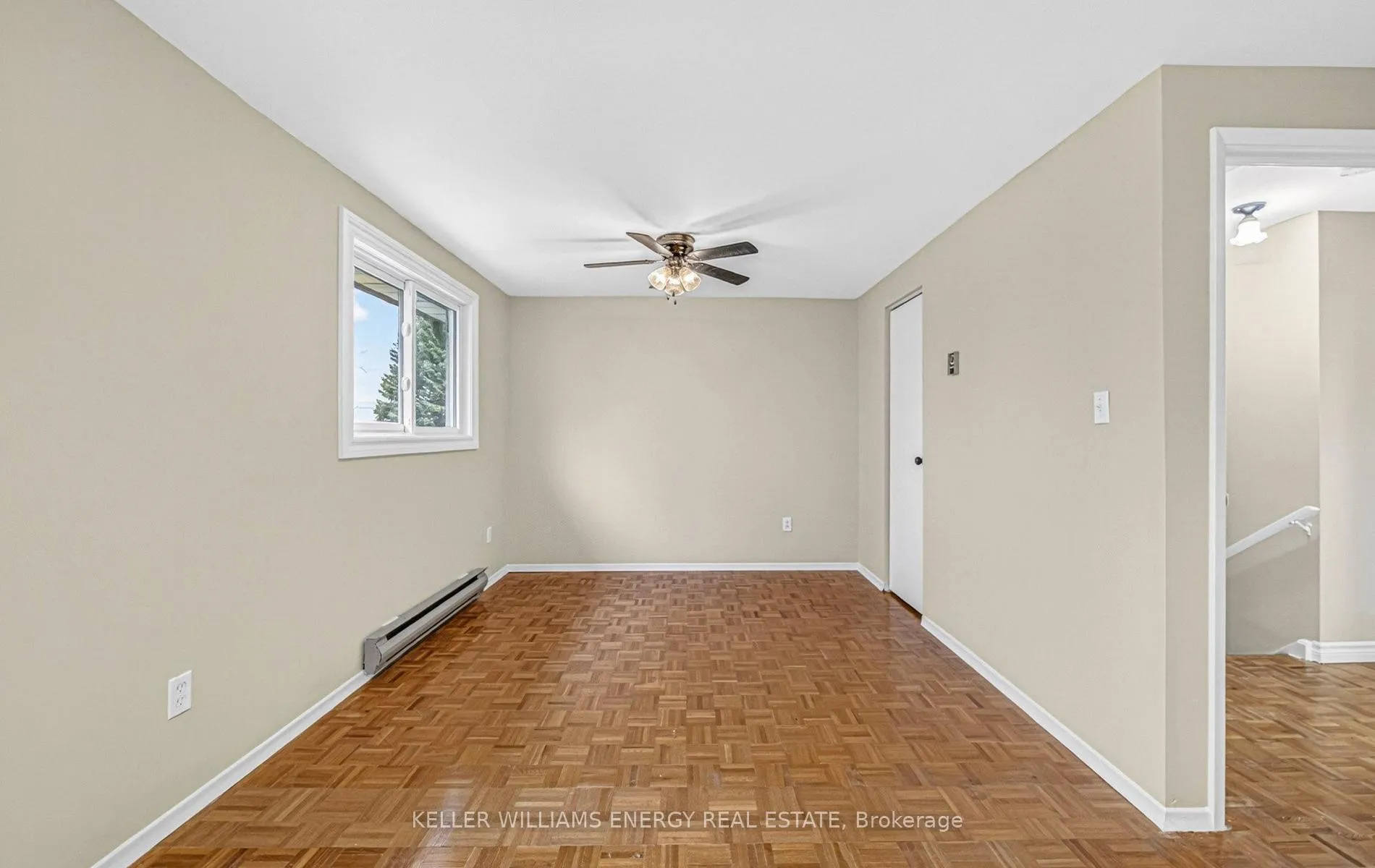 Photo 19 of 251 Kinmount Crescent, Oshawa, Lakeview — HOMEH