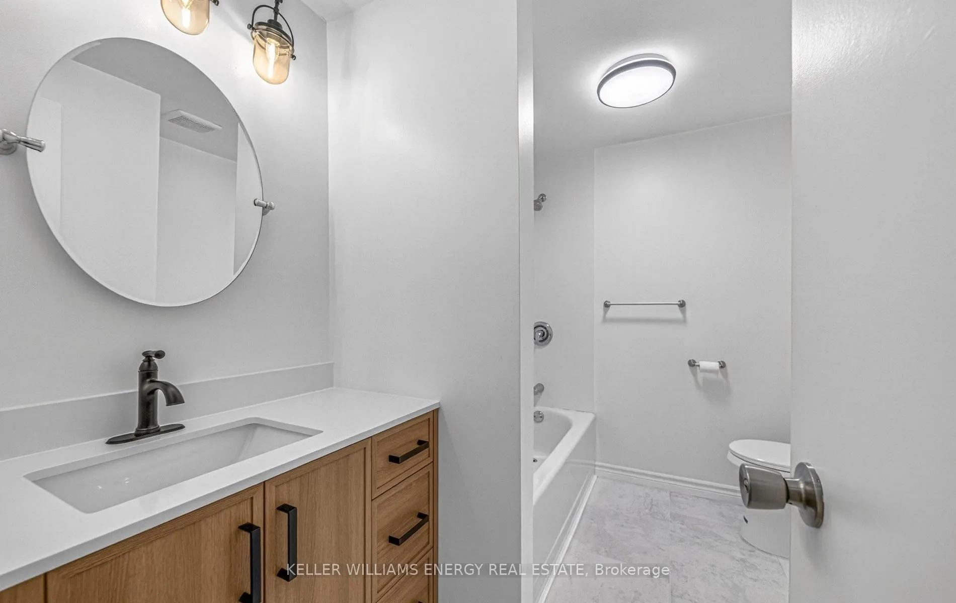 Photo 21 of 251 Kinmount Crescent, Oshawa, Lakeview — HOMEH