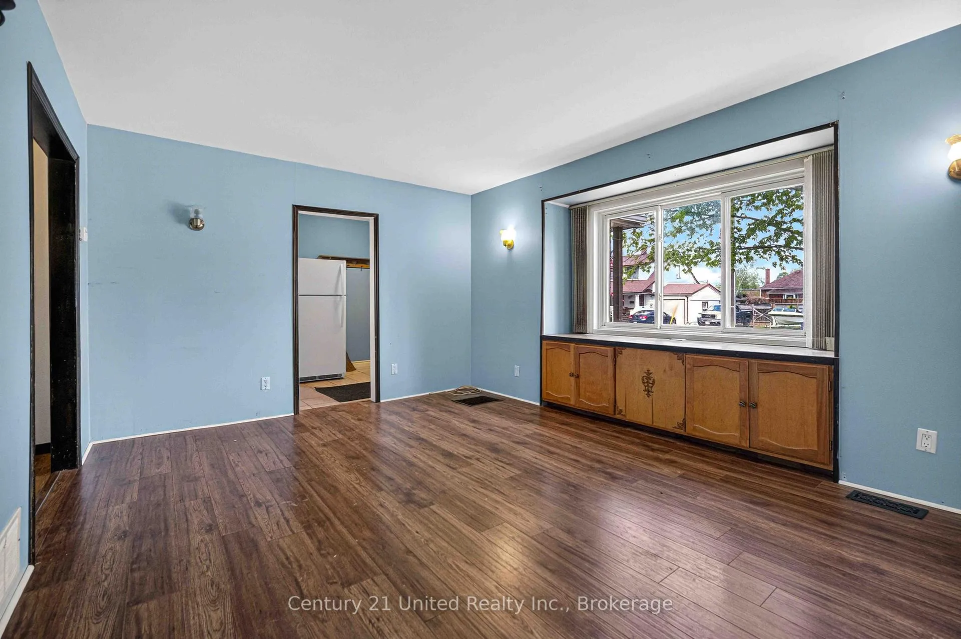 Photo 11 of 551 Rose Avenue, Peterborough, Otonabee Ward 1 — HOMEH