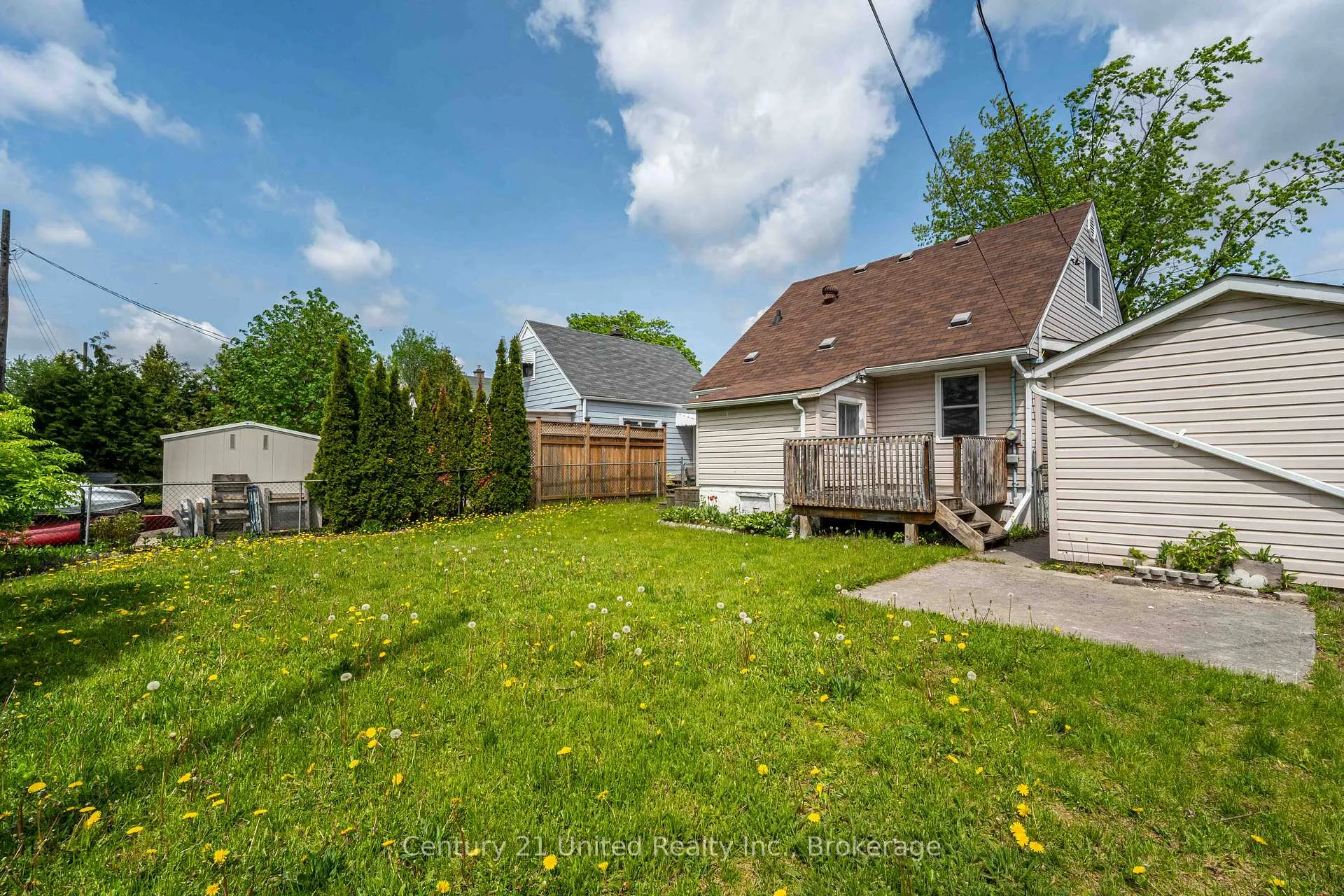 Photo 26 of 551 Rose Avenue, Peterborough, Otonabee Ward 1 — HOMEH