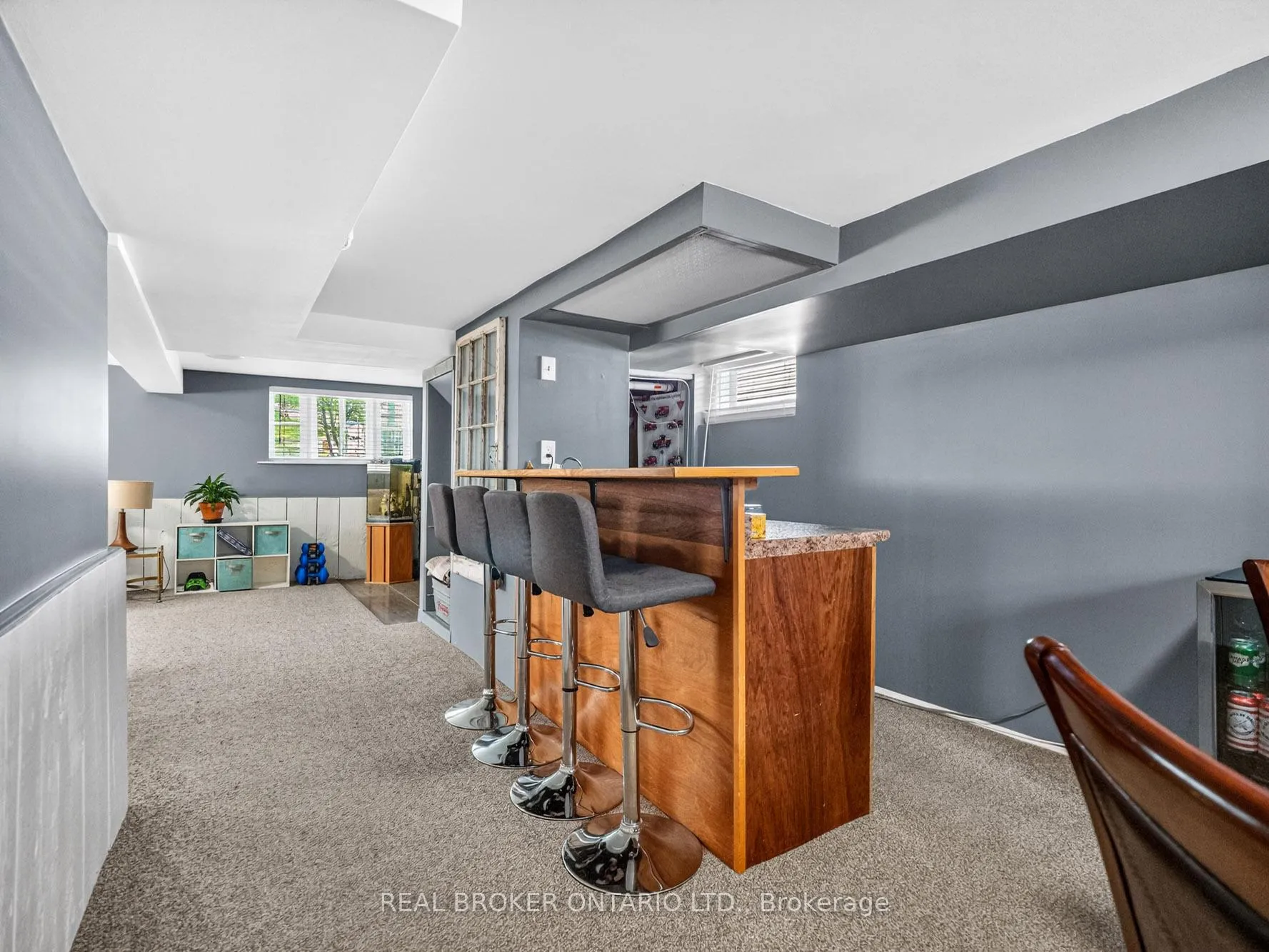 Photo 25 of 21 Hilda Street, St. Catharines, Western Hill — HOMEH