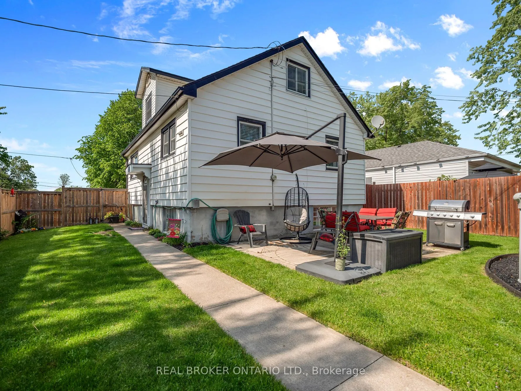 Photo 32 of 21 Hilda Street, St. Catharines, Western Hill — HOMEH