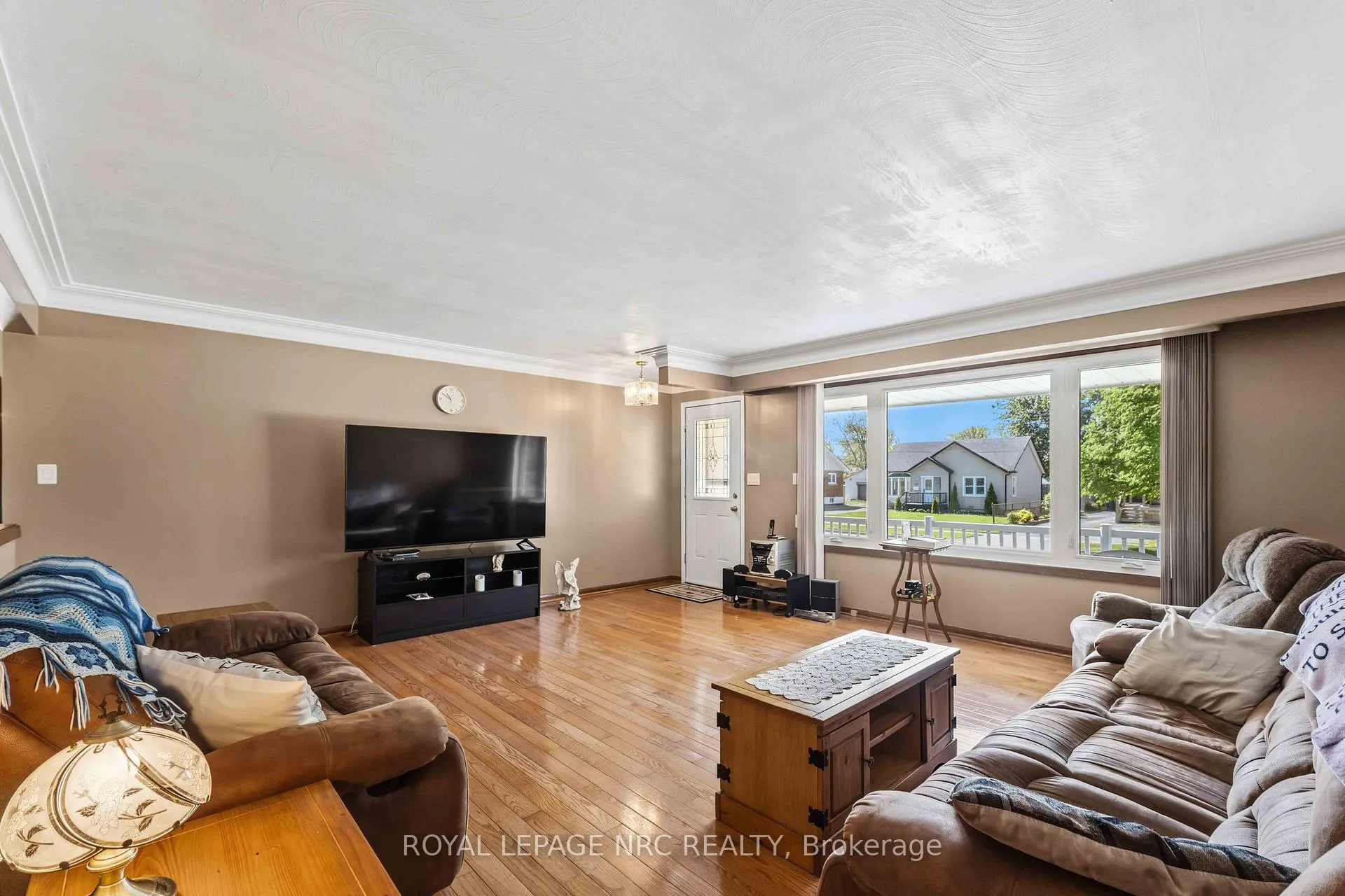Photo 8 of 70 Second Street, Welland, Lincoln/Crowland — HOMEH