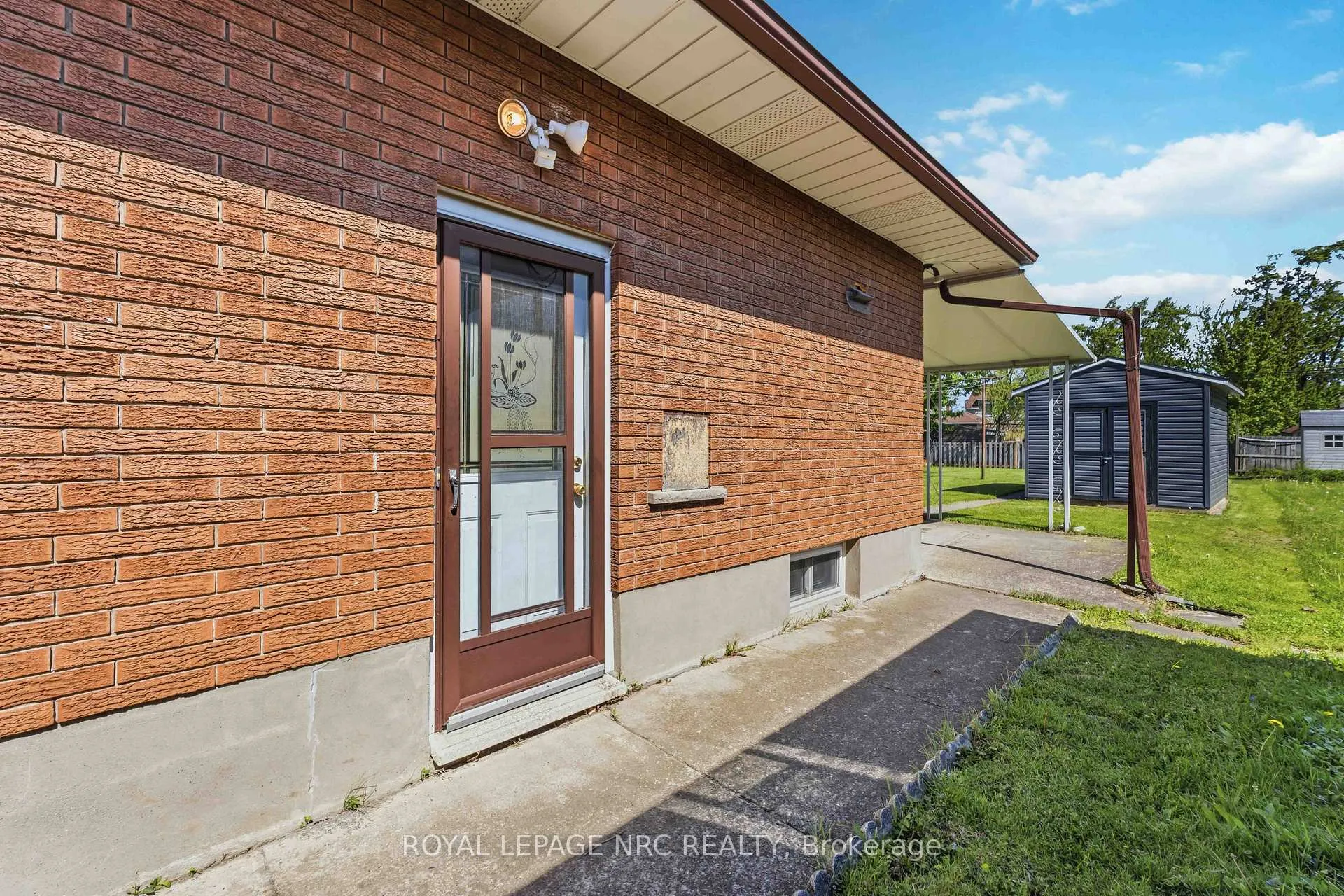 Photo 37 of 70 Second Street, Welland, Lincoln/Crowland — HOMEH