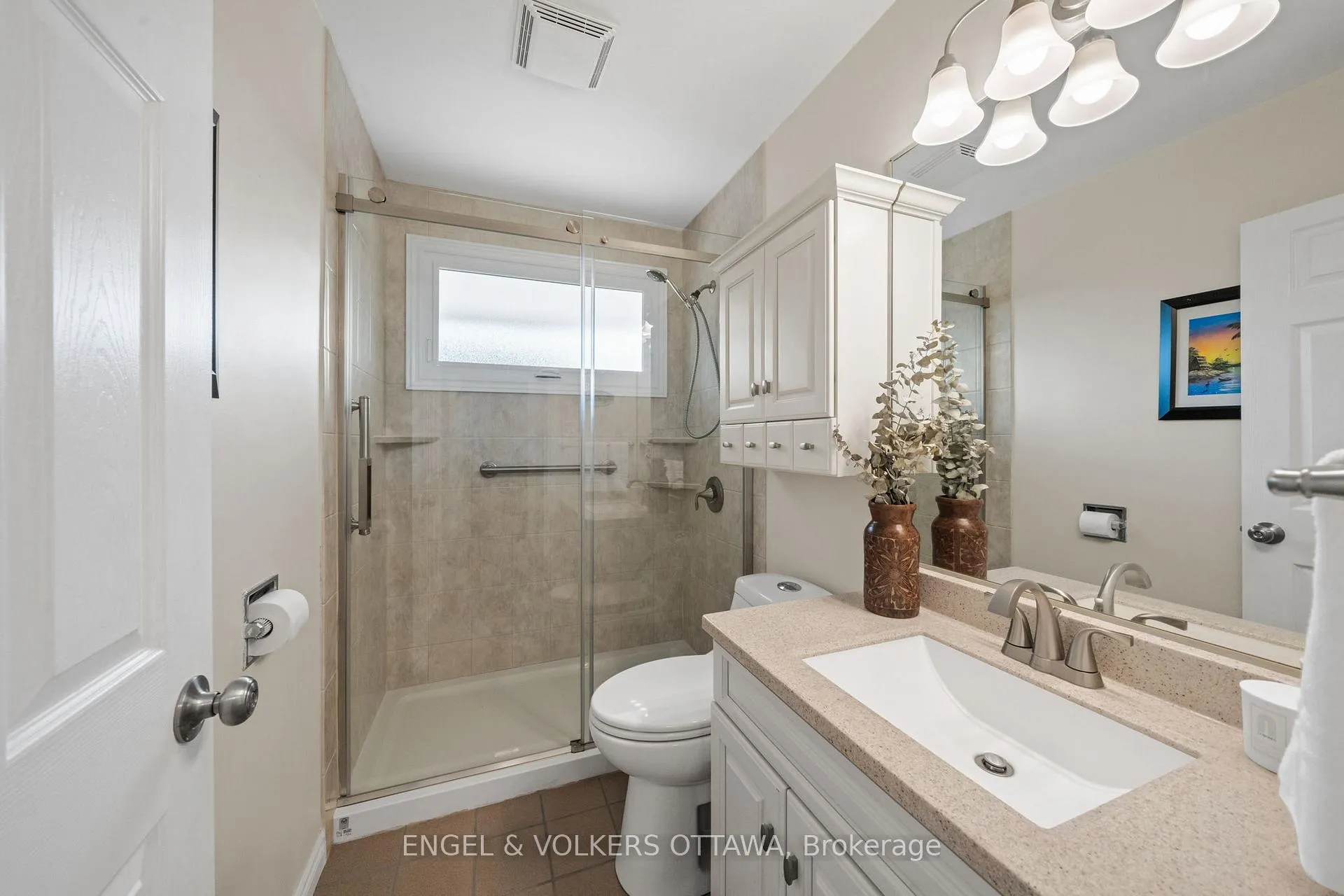 Photo 23 of 1056 Hindley Street, Ottawa, Queensway Terrace North — HOMEH