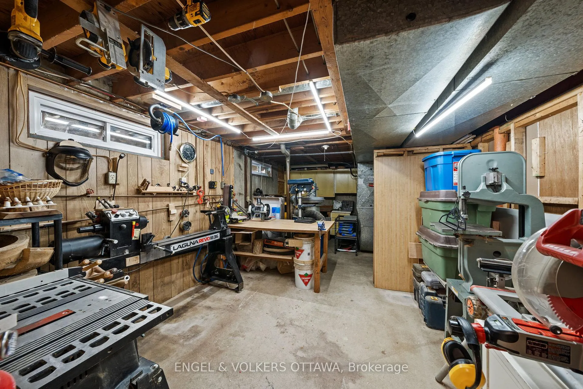 Photo 32 of 1056 Hindley Street, Ottawa, Queensway Terrace North — HOMEH