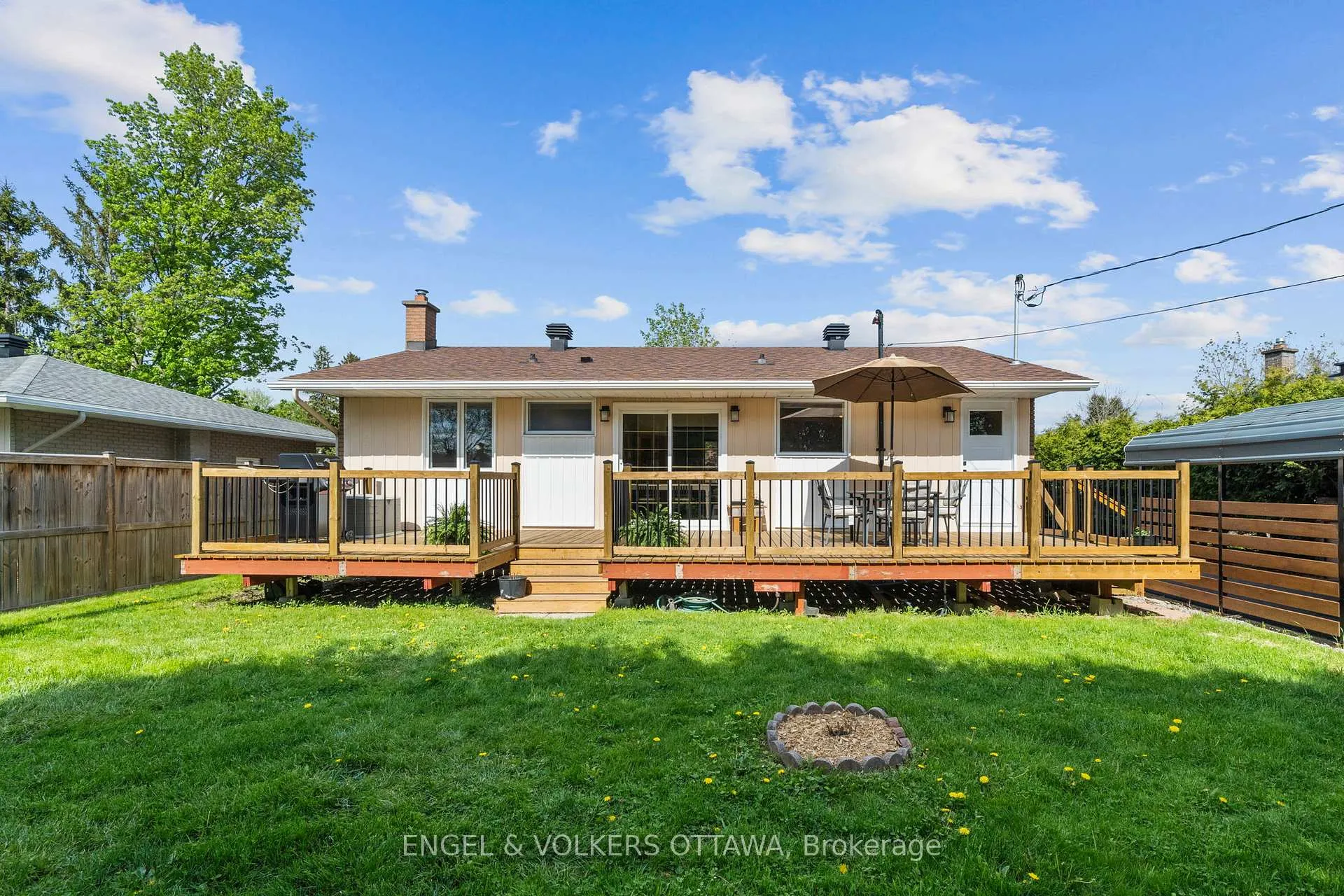Photo 34 of 1056 Hindley Street, Ottawa, Queensway Terrace North — HOMEH