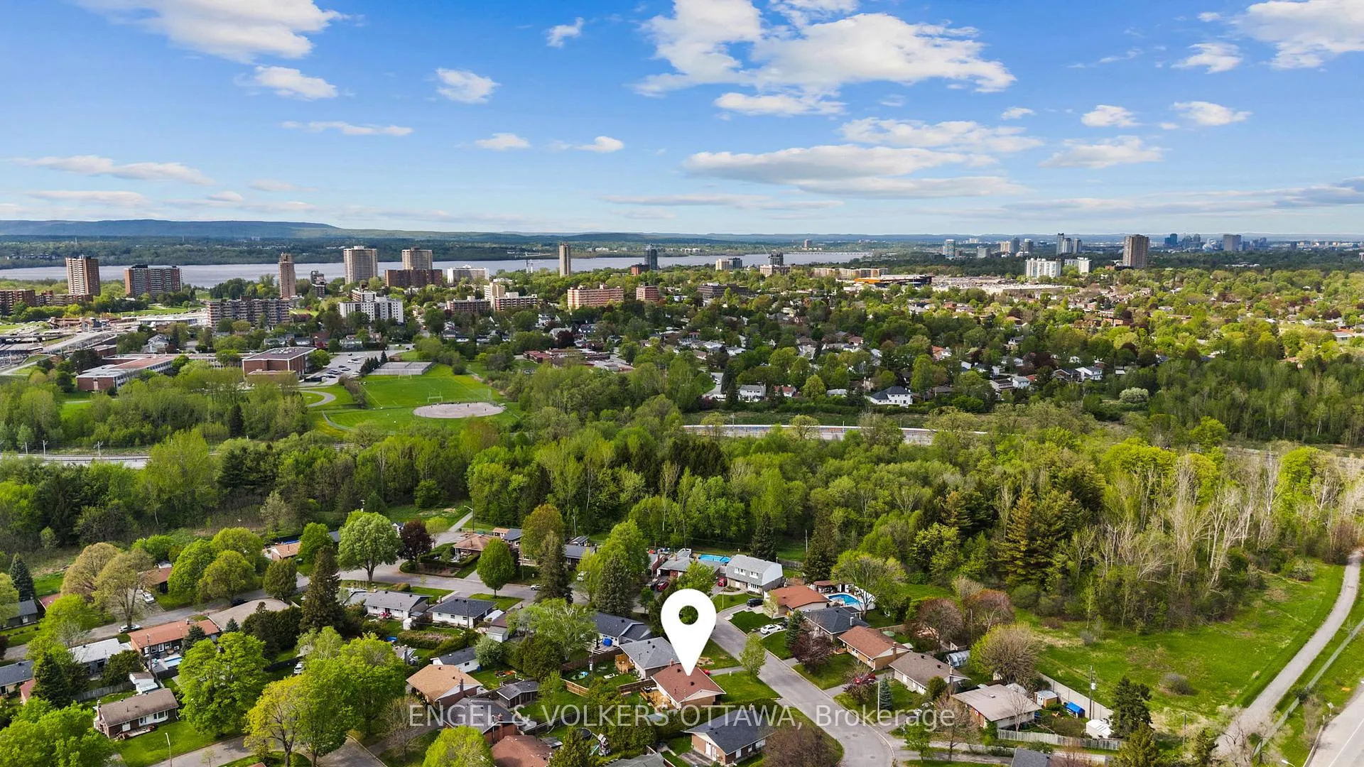 Photo 44 of 1056 Hindley Street, Ottawa, Queensway Terrace North — HOMEH