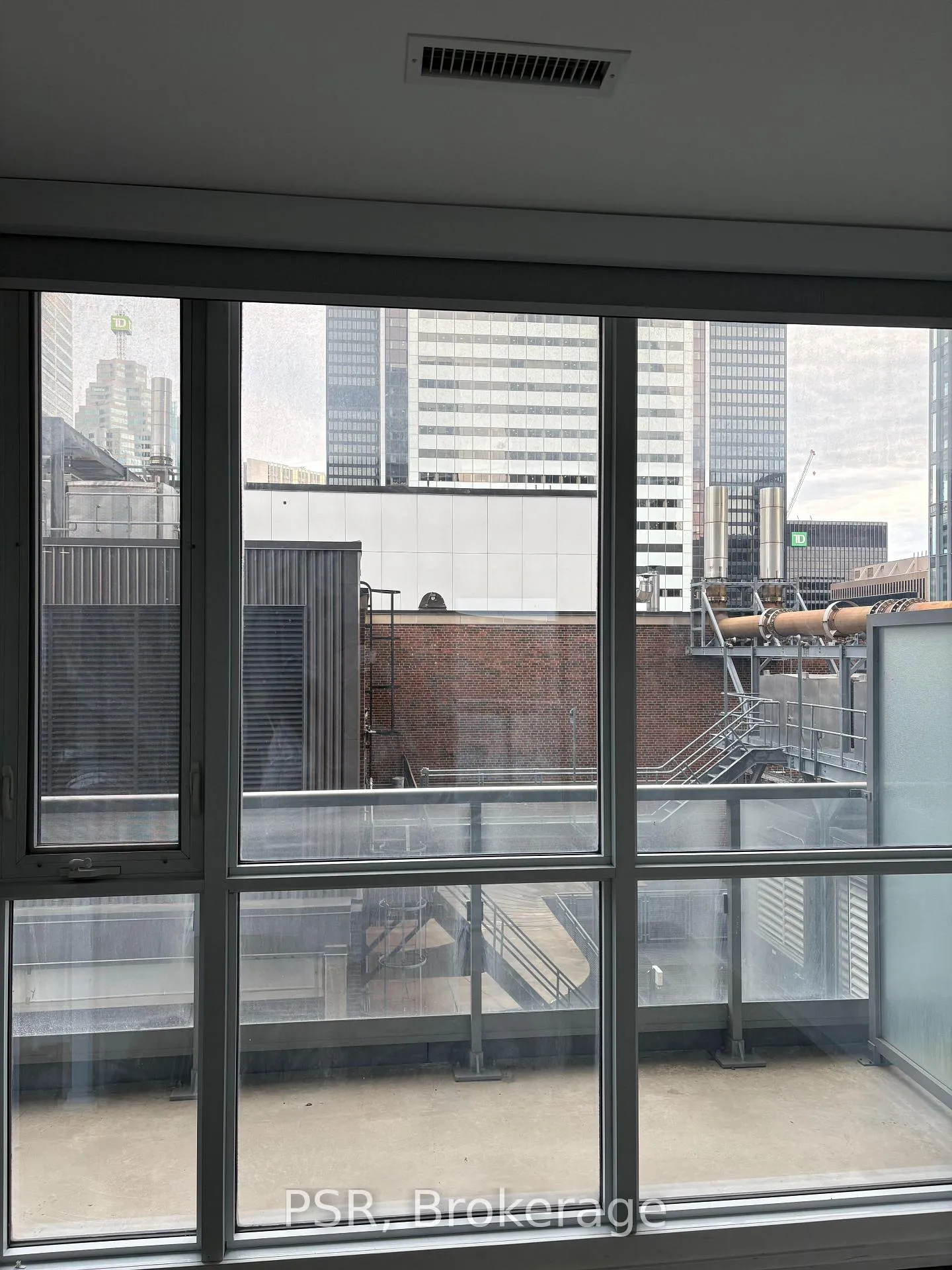 Photo 2 of Unit 2707, 70 Temperance Street, Toronto, Bay Street Corridor — HOMEH