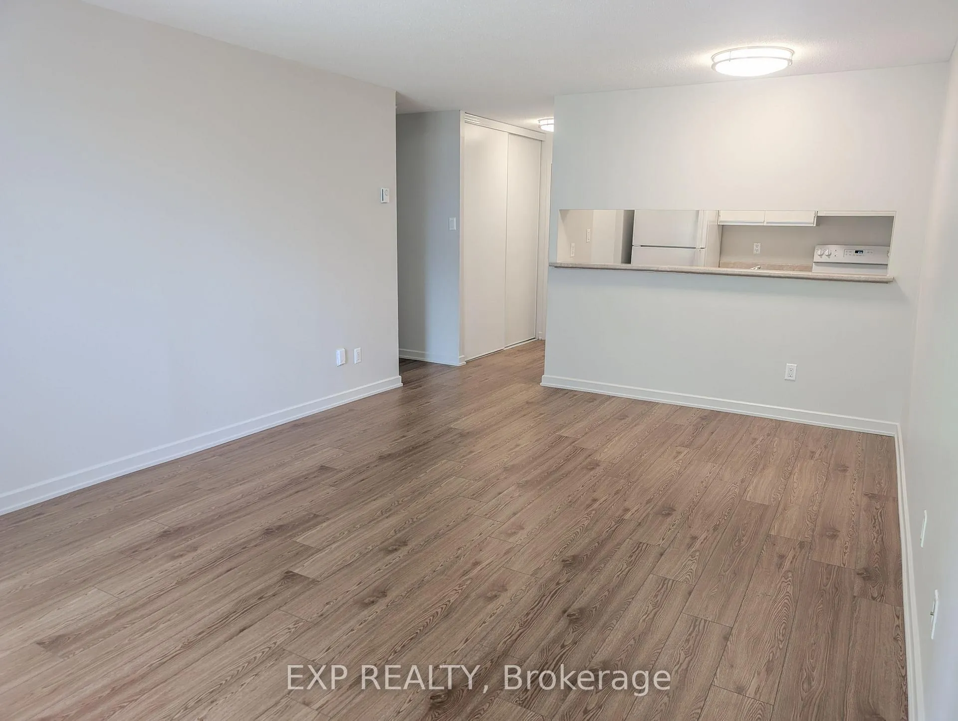 Photo 15 of Unit 217, 1320 Richmond Road, Ottawa, Lincoln Heights — HOMEH