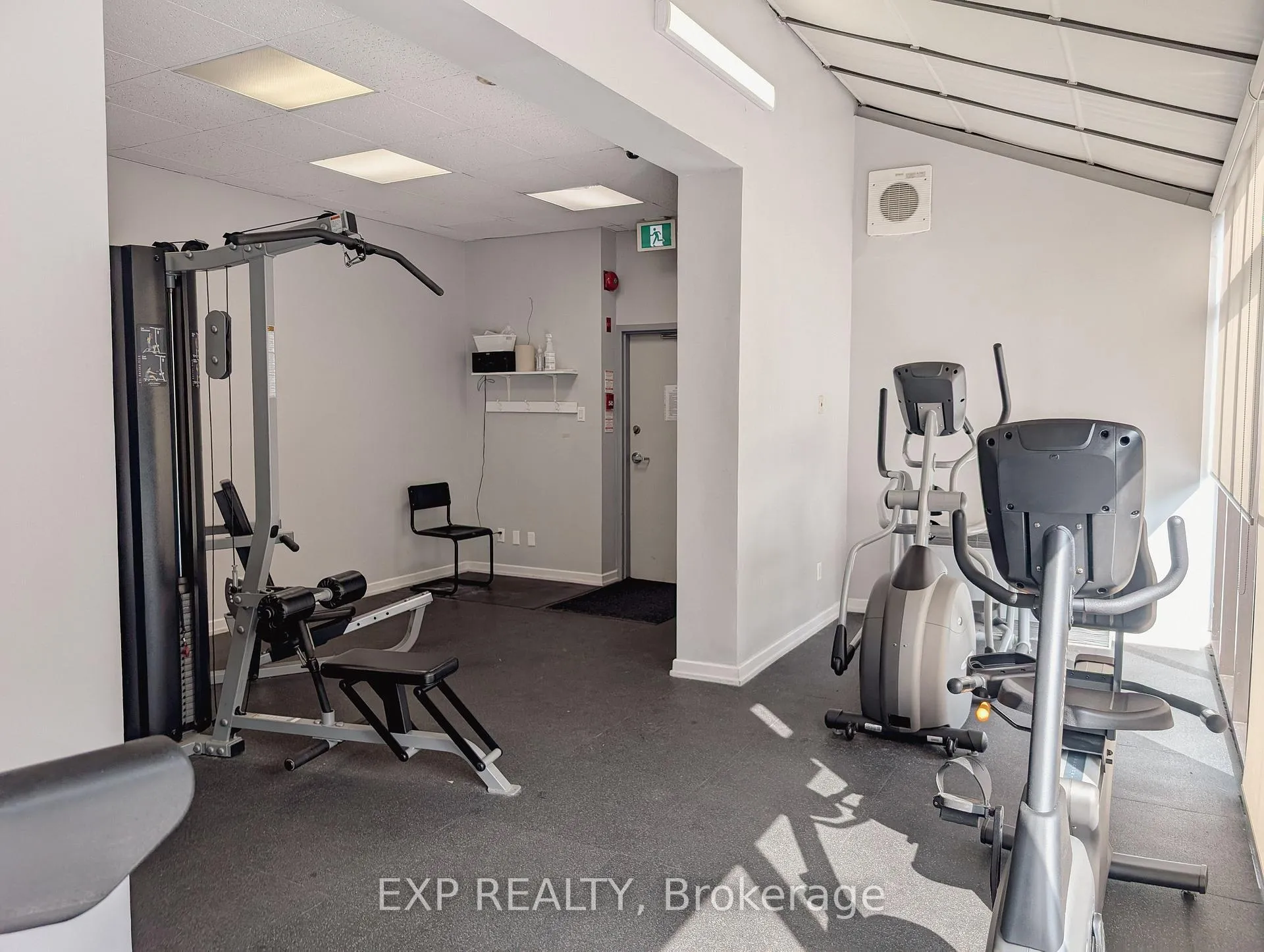 Photo 11 of Unit 711, 1320 Richmond Road, Ottawa, Lincoln Heights — HOMEH
