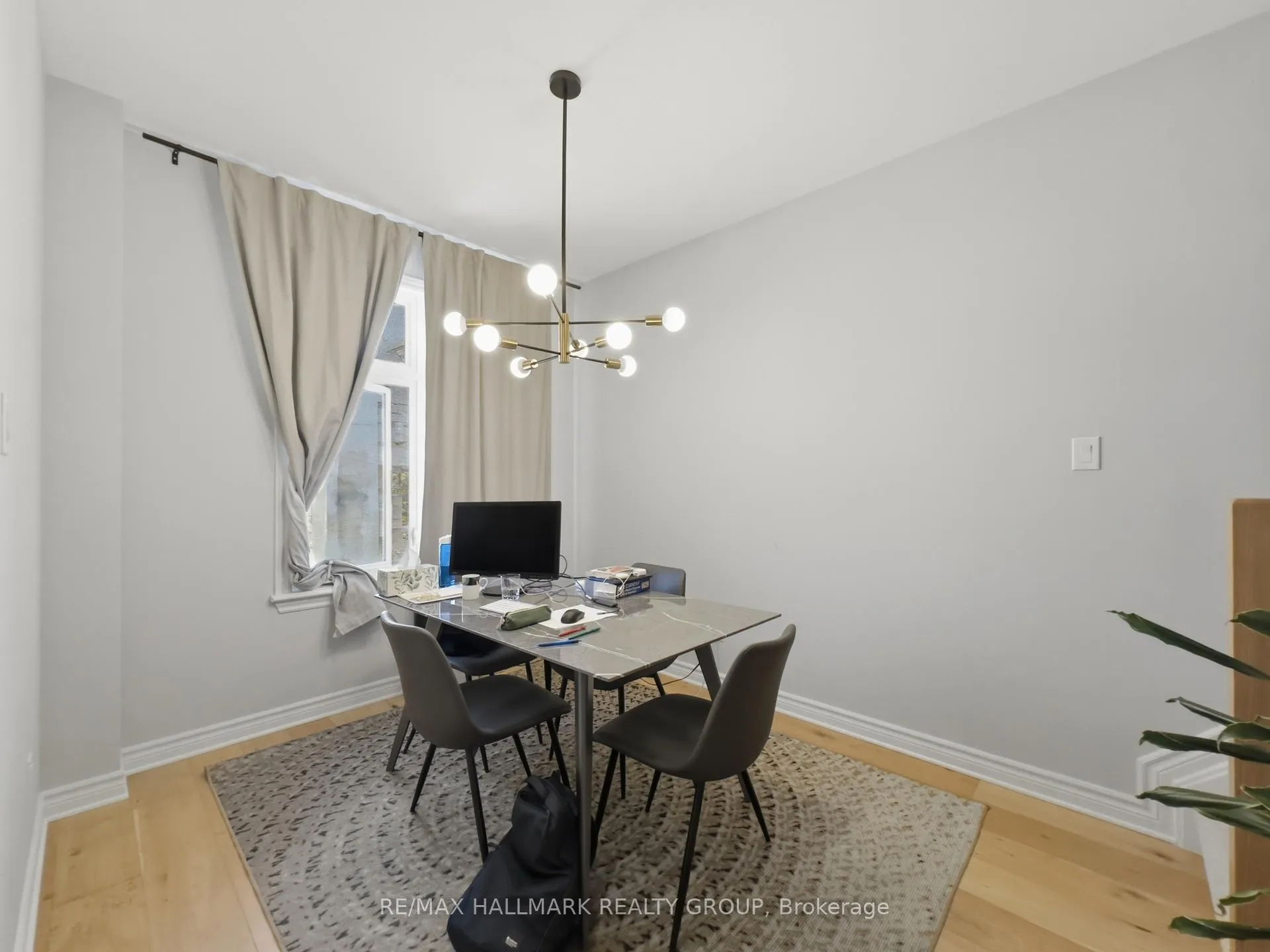 Photo 13 of 595 Compass Street, Ottawa, Mer Bleue/Bradley Estates/Anderson Park — HOMEH