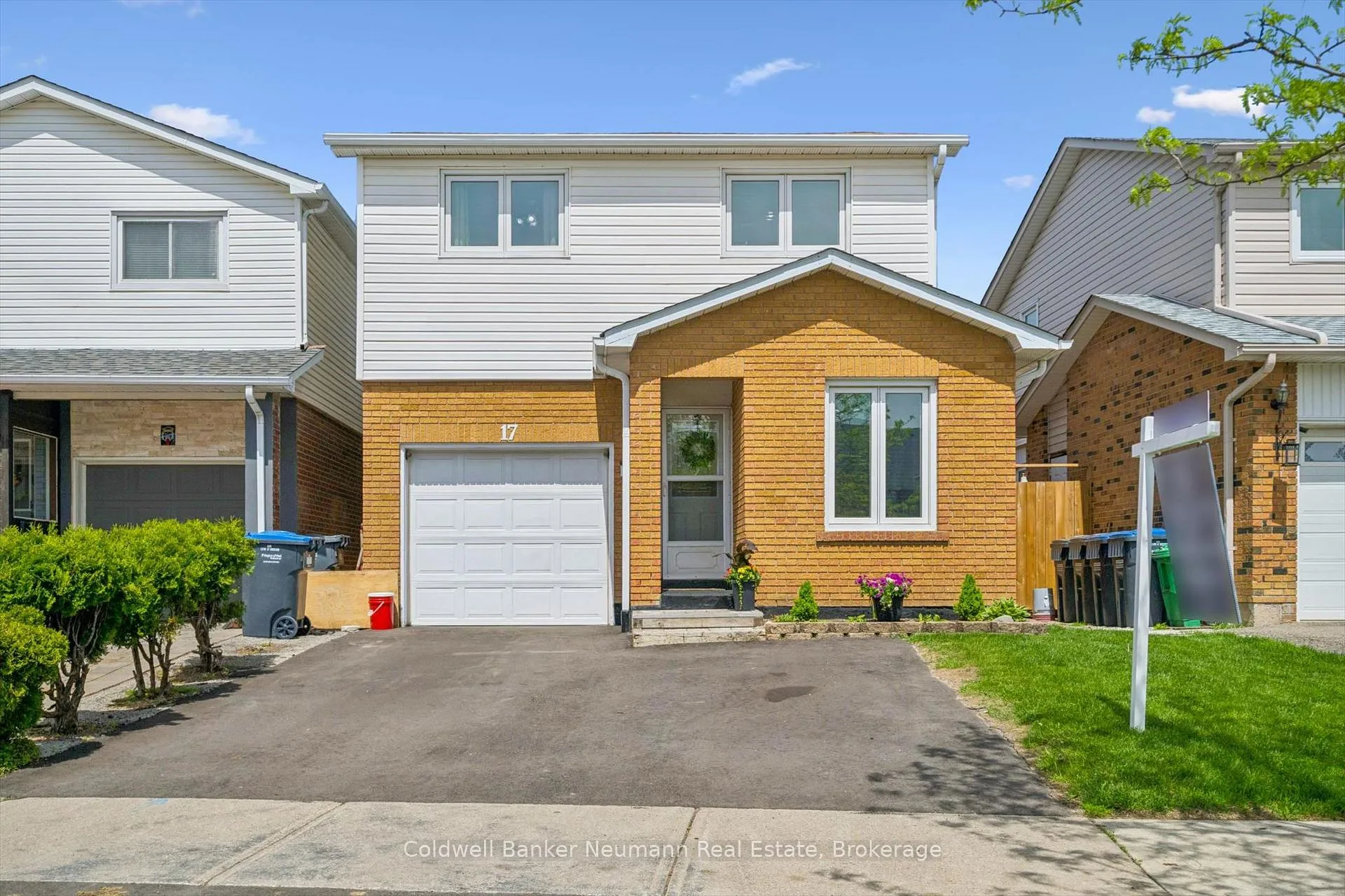 Photo 1 of 17 Histon Crescent, Brampton, Madoc — HOMEH