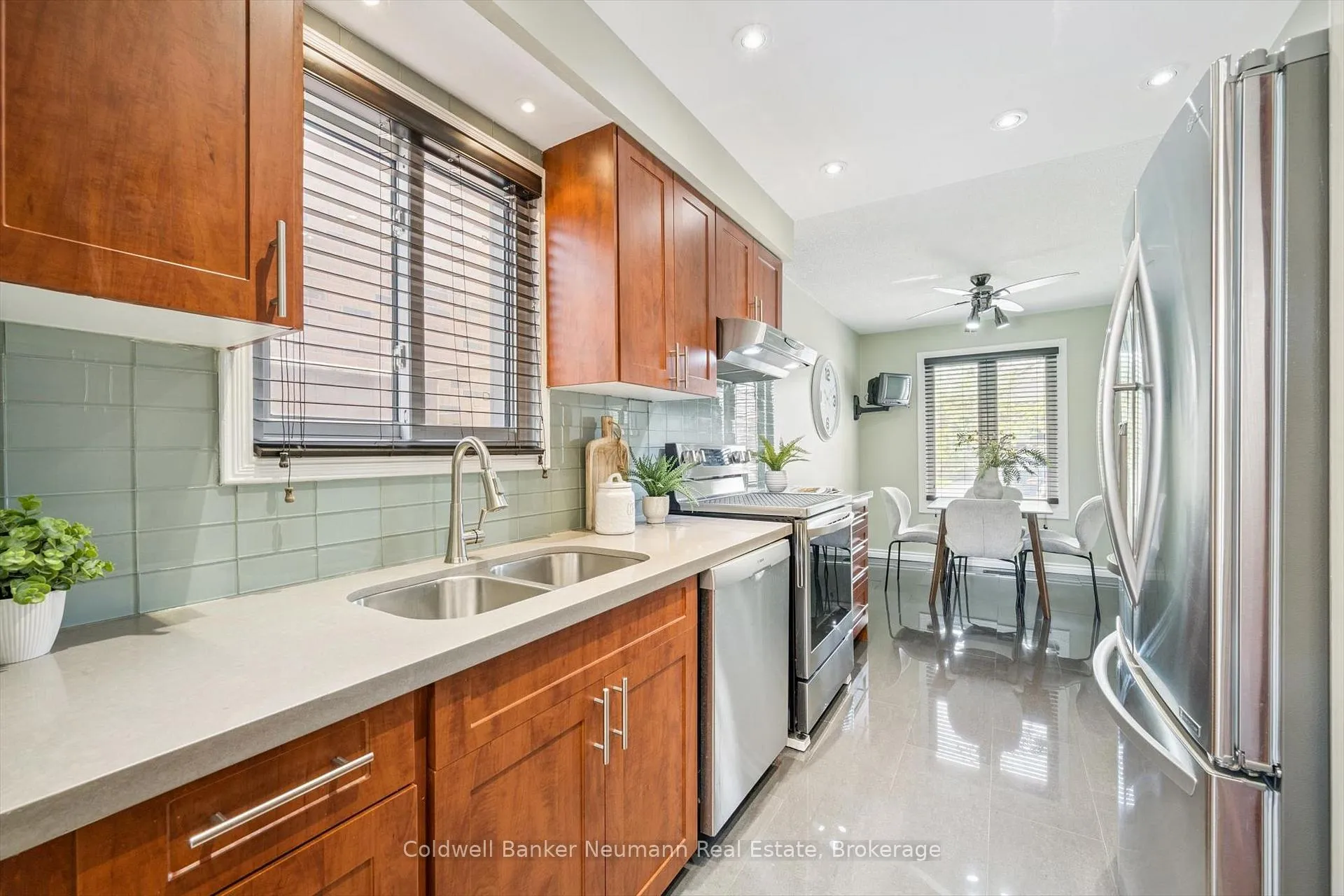 Photo 5 of 17 Histon Crescent, Brampton, Madoc — HOMEH