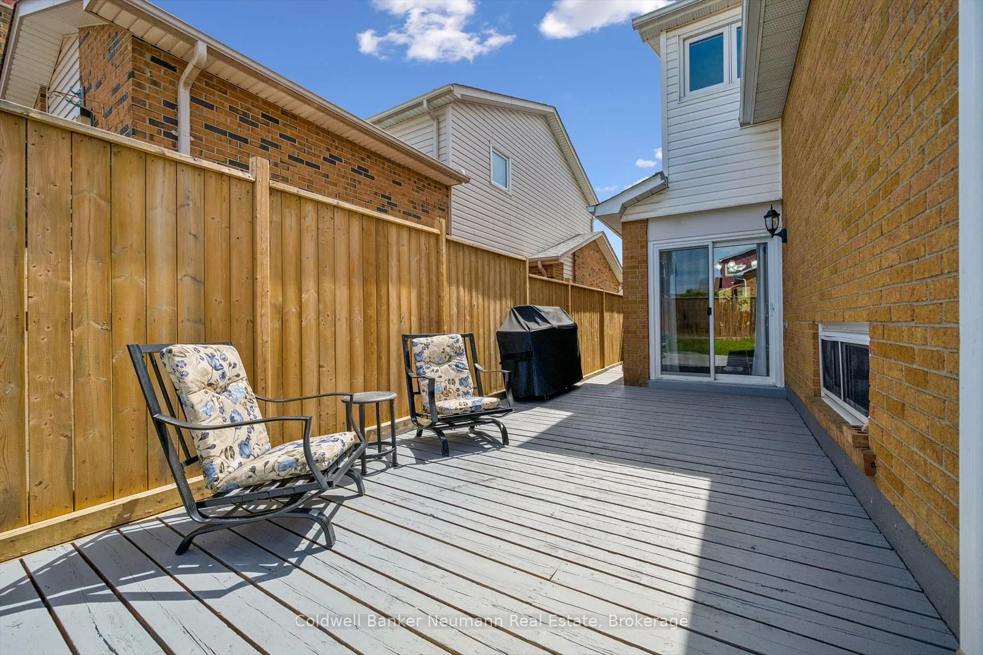 Photo 21 of 17 Histon Crescent, Brampton, Madoc — HOMEH