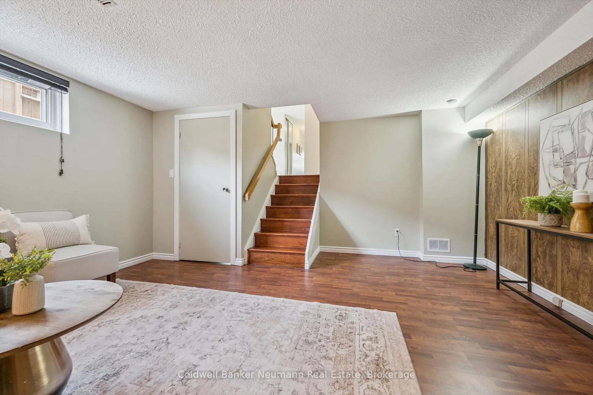 Photo 34 of 17 Histon Crescent, Brampton, Madoc — HOMEH