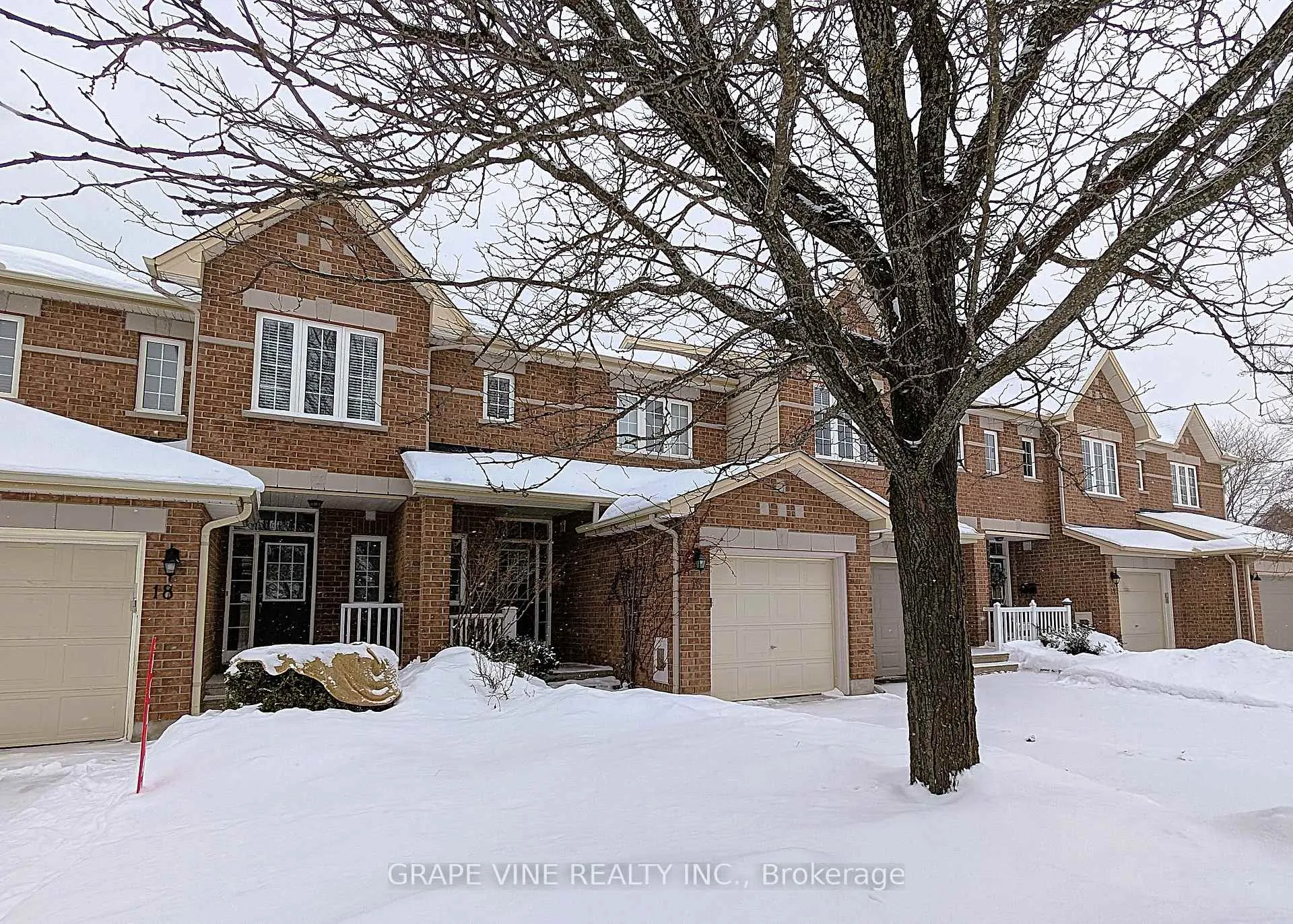 Photo 2 of 16 Cedar Valley Drive, Ottawa, Kanata - Bridlewood — HOMEH