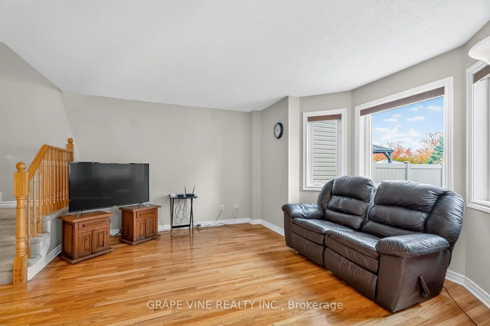Photo 10 of 16 Cedar Valley Drive, Ottawa, Kanata - Bridlewood — HOMEH