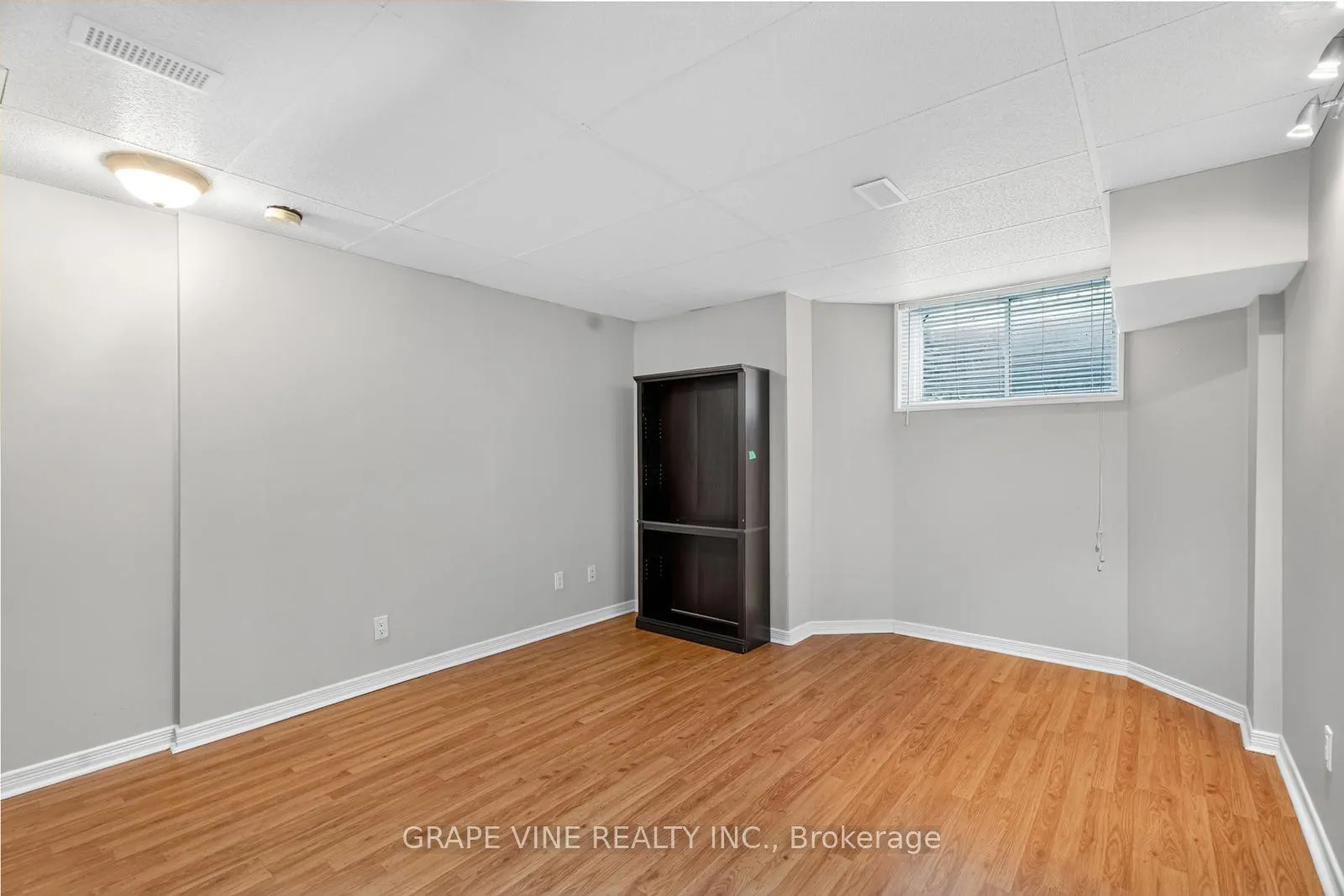 Photo 24 of 16 Cedar Valley Drive, Ottawa, Kanata - Bridlewood — HOMEH