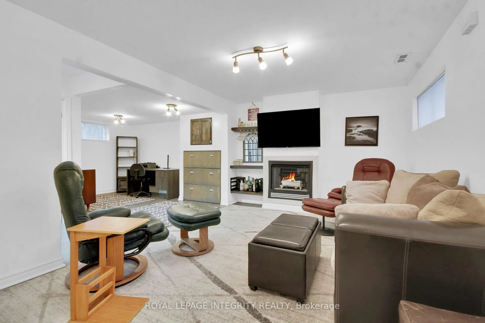 Photo 23 of 4005 Weir Road, Augusta, Augusta Twp — HOMEH
