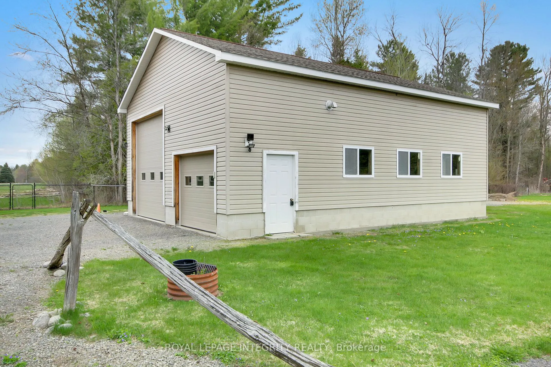 Photo 31 of 4005 Weir Road, Augusta, Augusta Twp — HOMEH