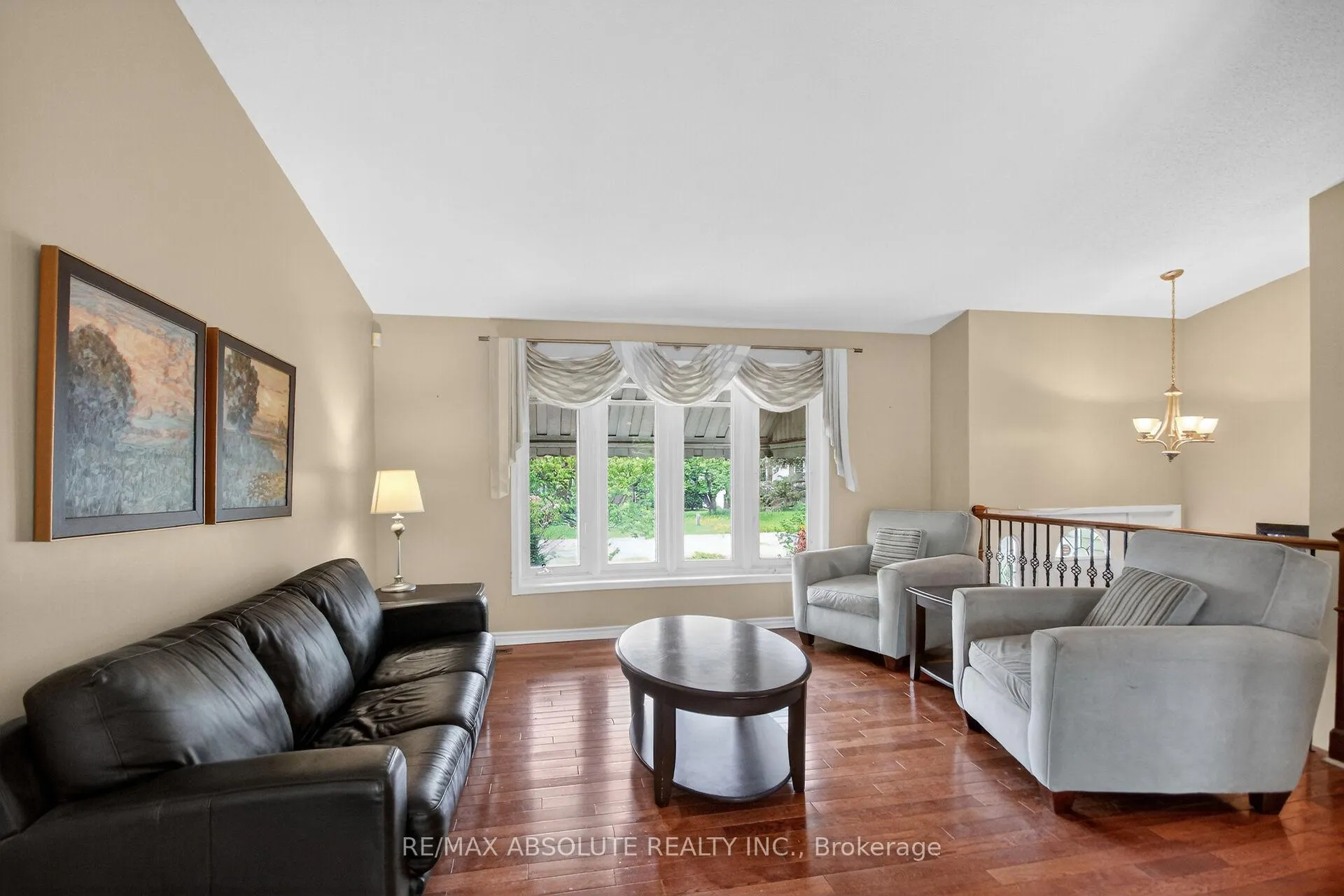 Photo 5 of 9 Mac Storey Street, Ottawa, Richmond — HOMEH