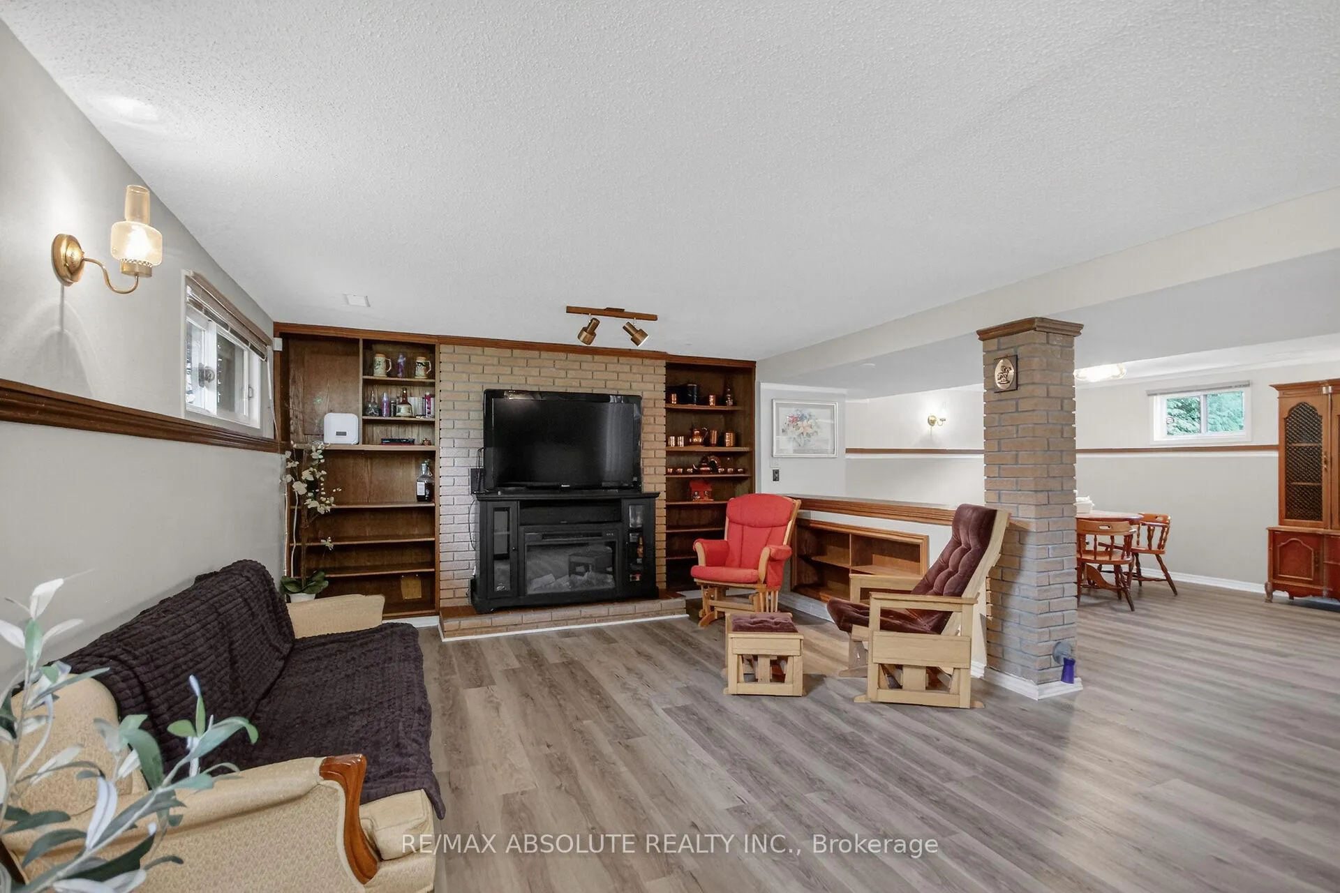 Photo 30 of 9 Mac Storey Street, Ottawa, Richmond — HOMEH