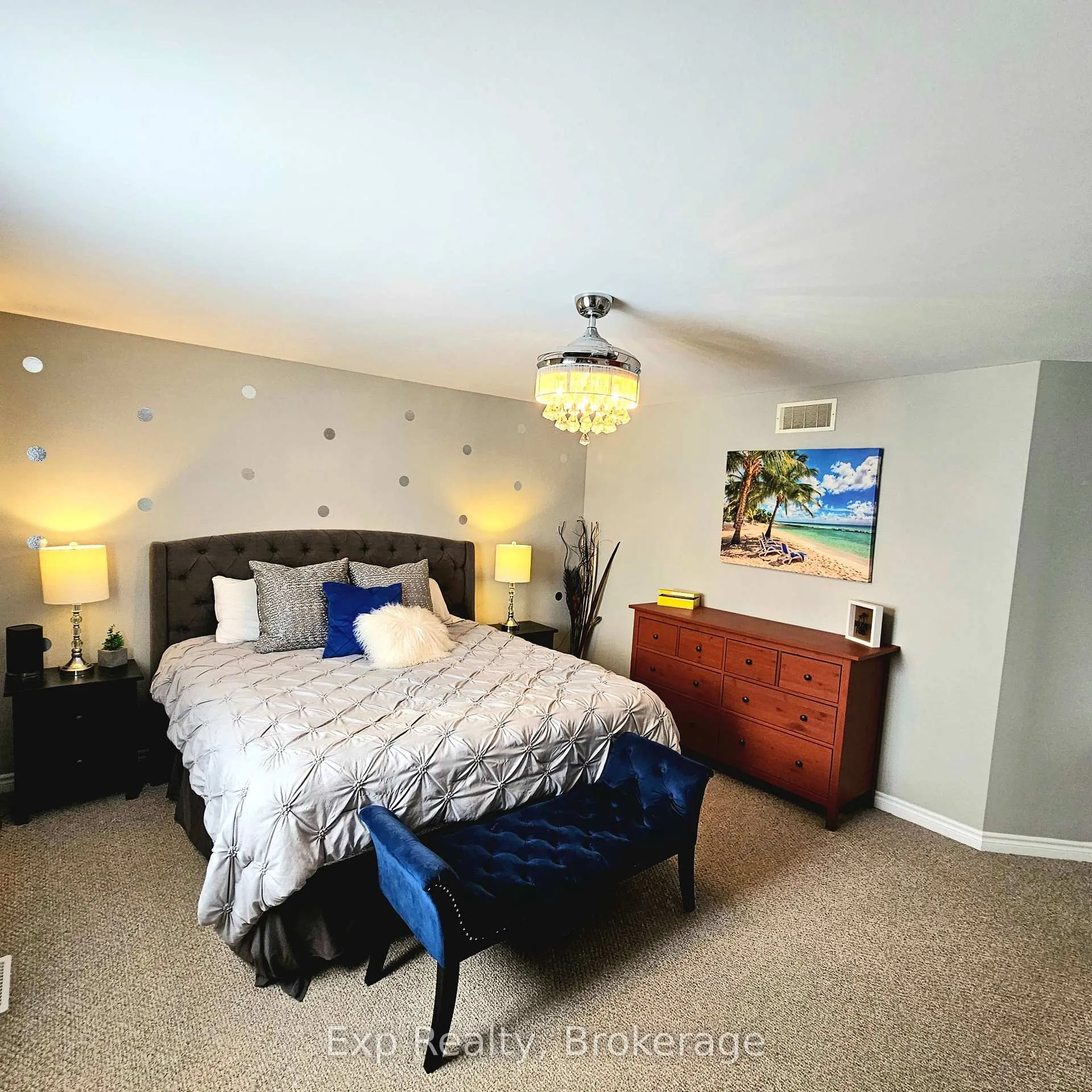 Photo 15 of 7 Rosewood Drive, Quinte West, Frankford Ward — HOMEH