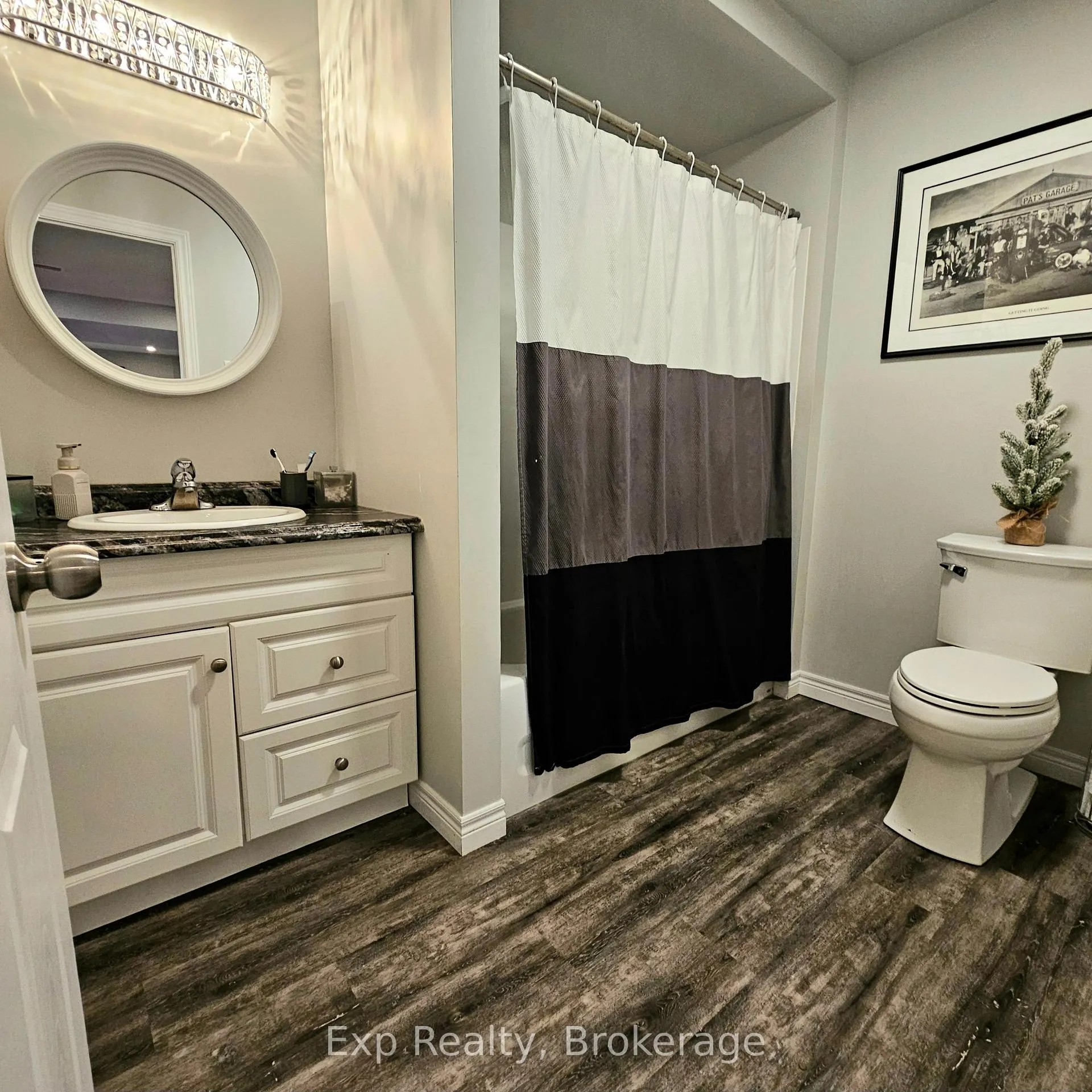 Photo 18 of 7 Rosewood Drive, Quinte West, Frankford Ward — HOMEH