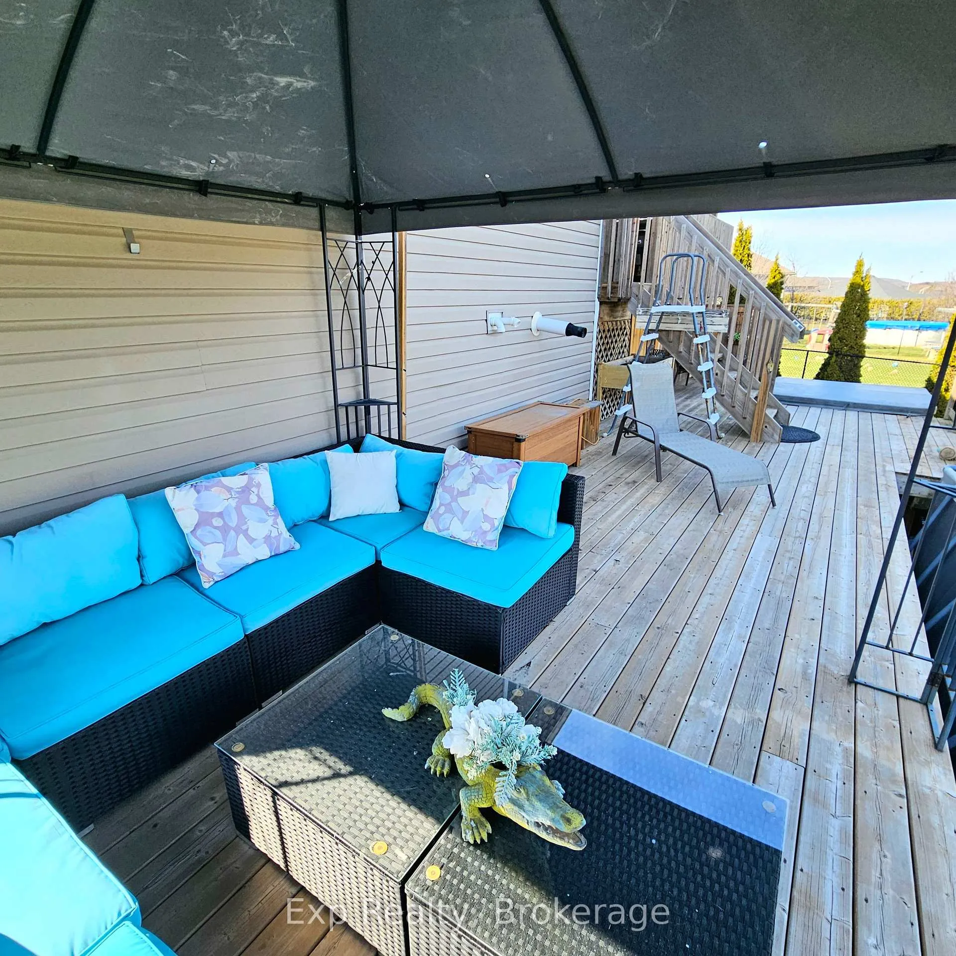 Photo 24 of 7 Rosewood Drive, Quinte West, Frankford Ward — HOMEH