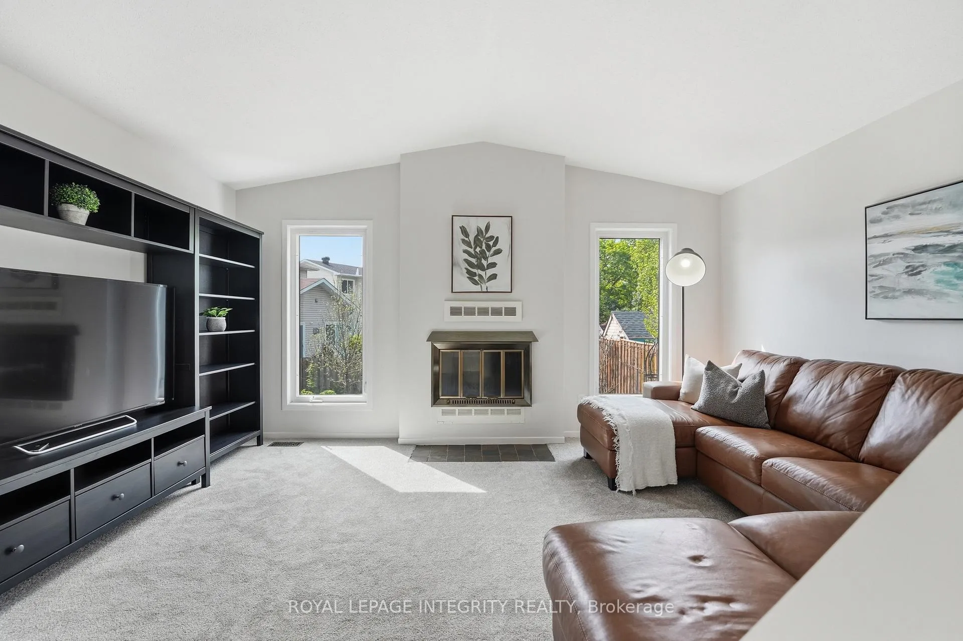 Photo 13 of 40 Barra Avenue, Ottawa, Kanata - Glencairn/Hazeldean — HOMEH