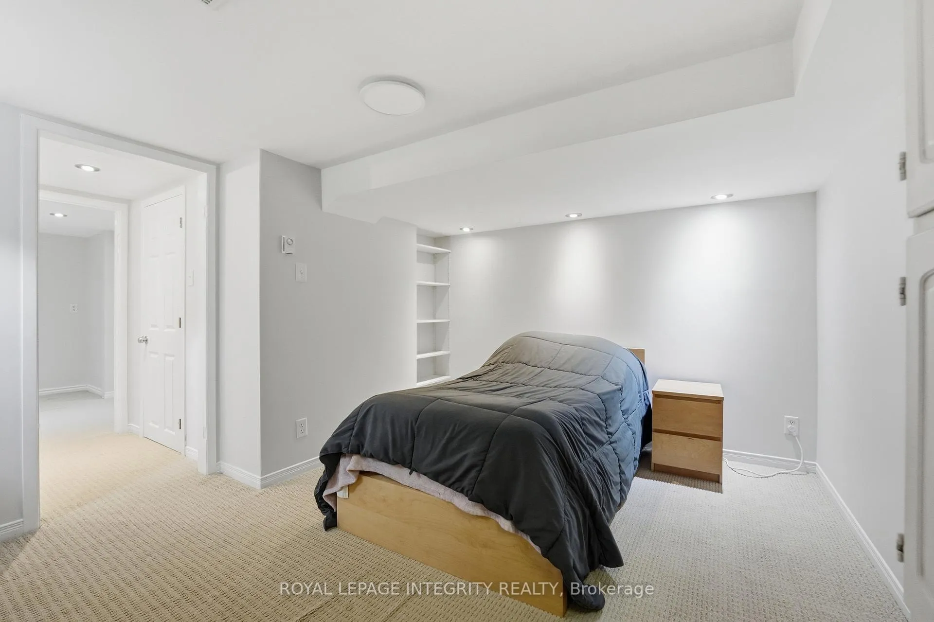 Photo 29 of 40 Barra Avenue, Ottawa, Kanata - Glencairn/Hazeldean — HOMEH
