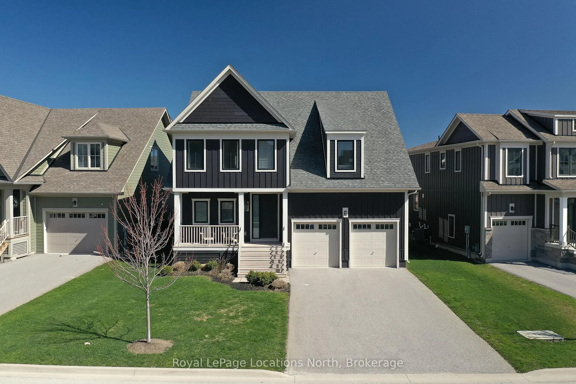 Photo 1 of 205 Yellow Birch Crescent, Blue Mountains — HOMEH