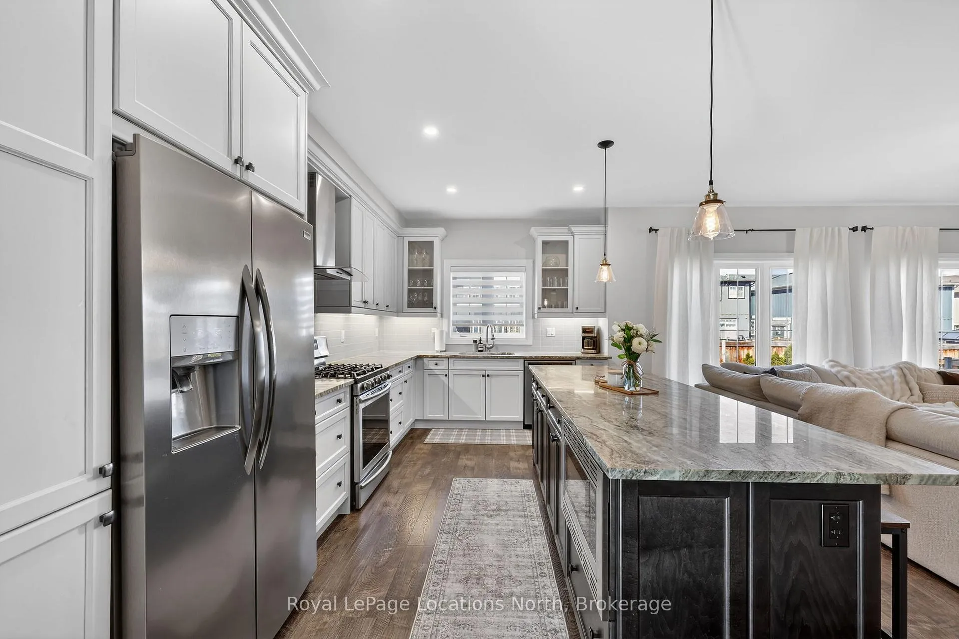 Photo 8 of 205 Yellow Birch Crescent, Blue Mountains — HOMEH