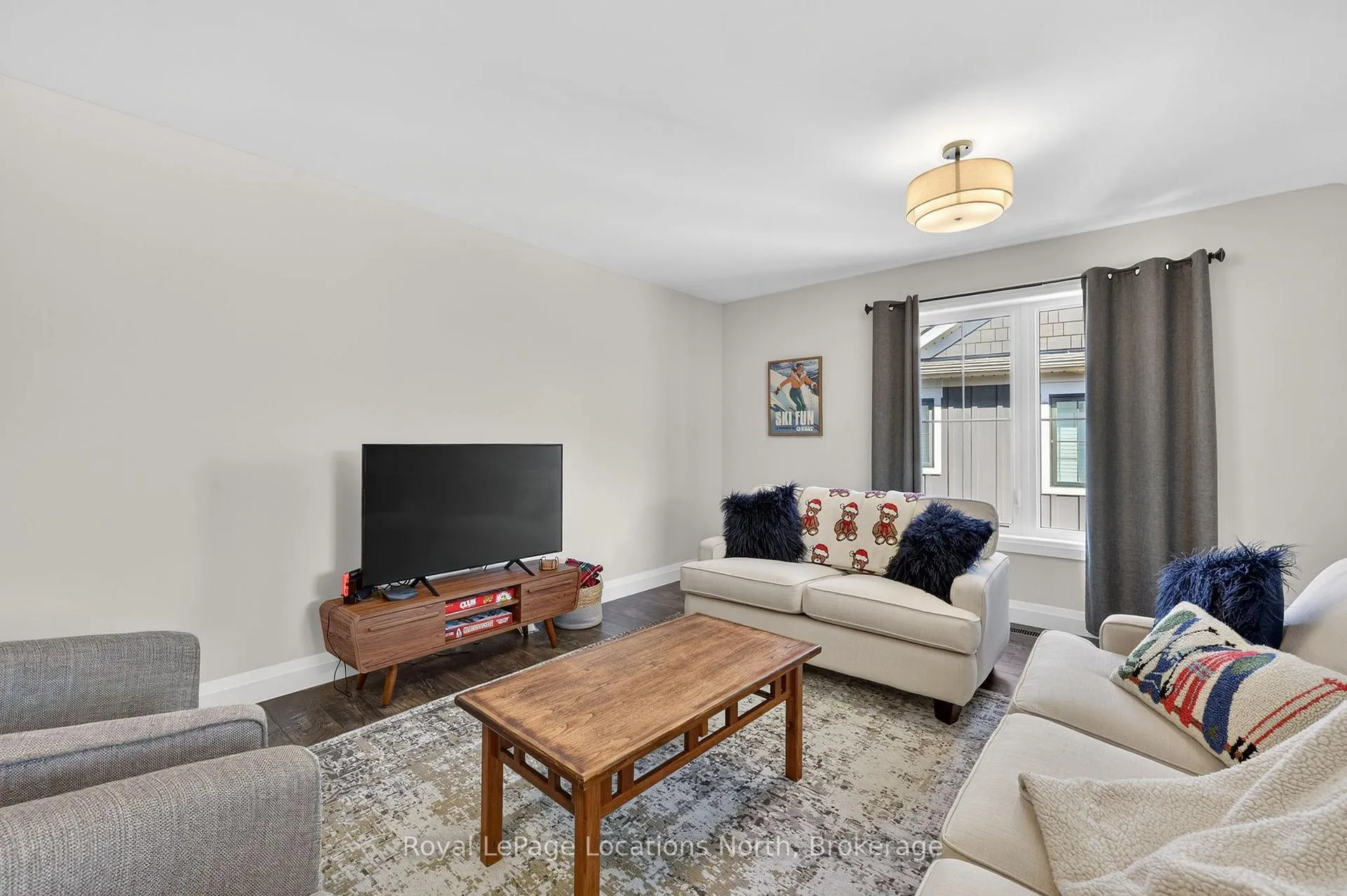 Photo 46 of 205 Yellow Birch Crescent, Blue Mountains — HOMEH