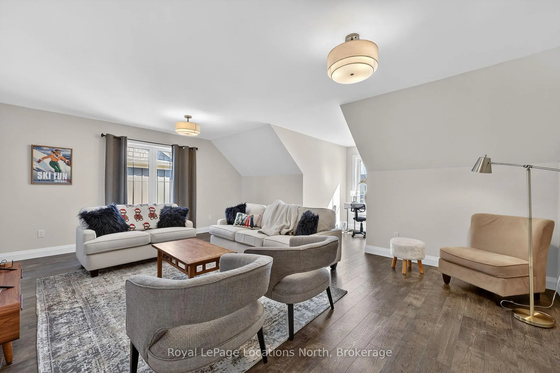 Photo 47 of 205 Yellow Birch Crescent, Blue Mountains — HOMEH