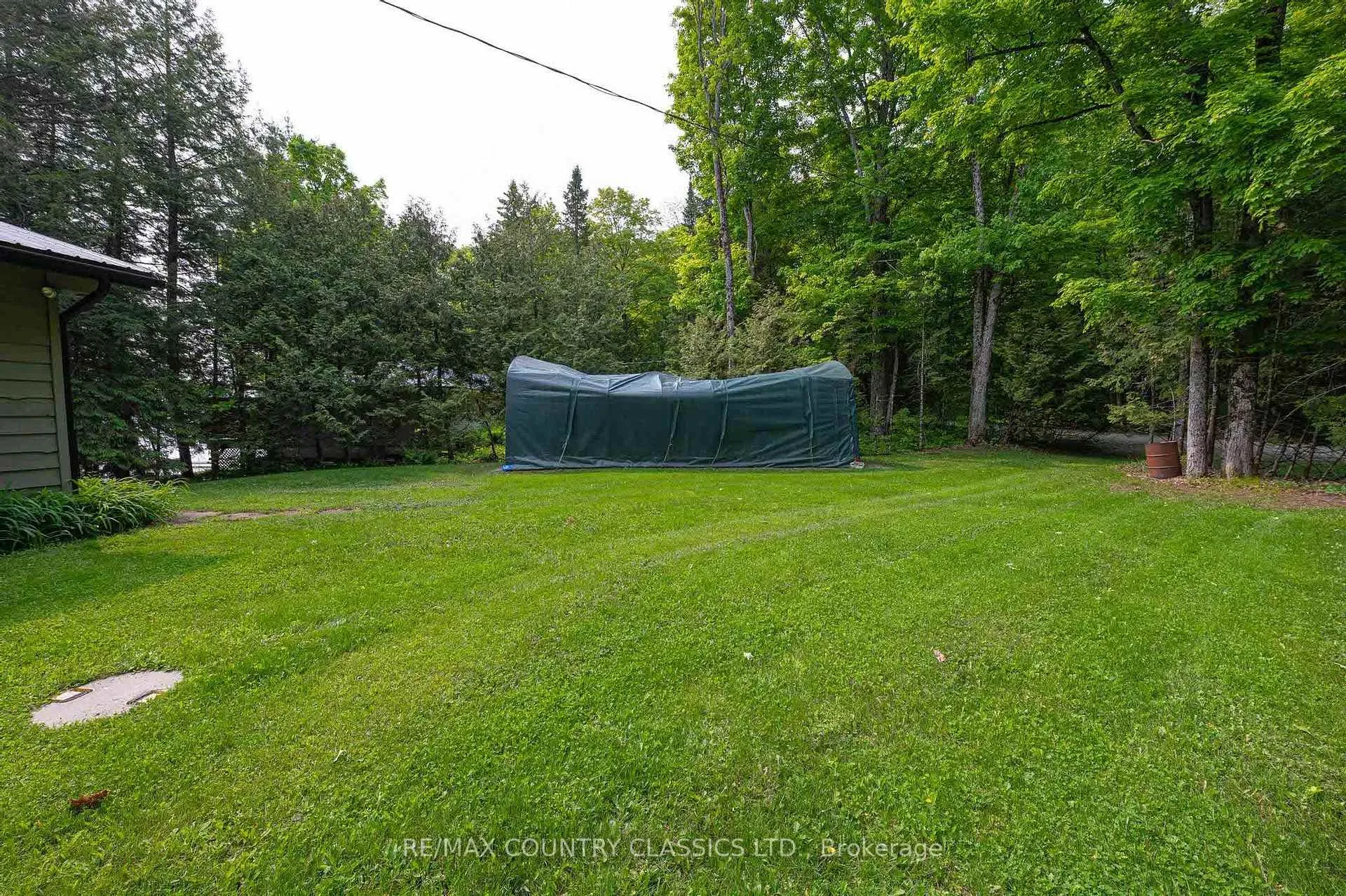 Photo 2 of 217 Moffat Road, North Kawartha — HOMEH