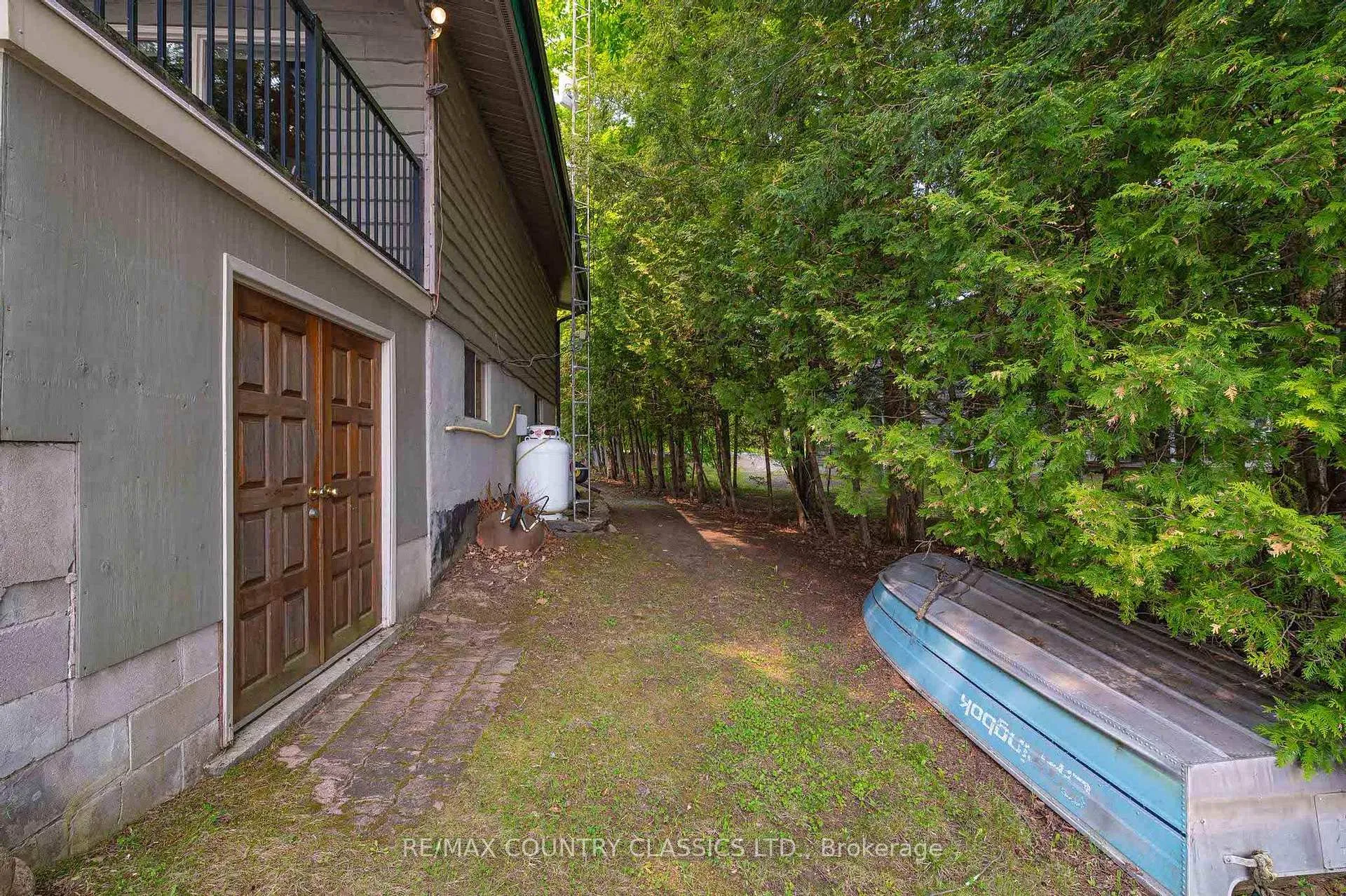 Photo 11 of 217 Moffat Road, North Kawartha — HOMEH