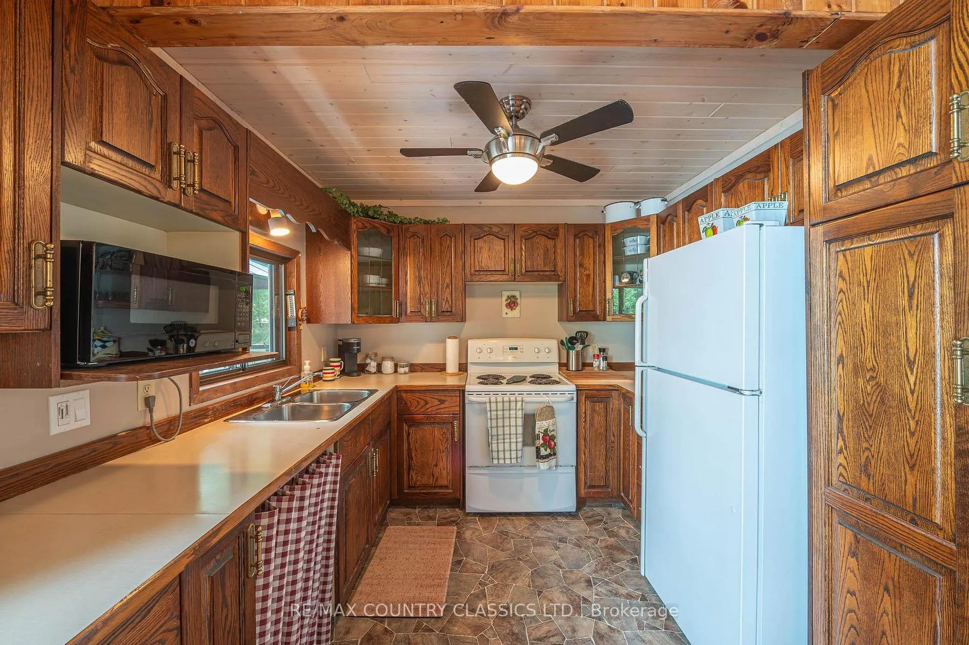 Photo 26 of 217 Moffat Road, North Kawartha — HOMEH