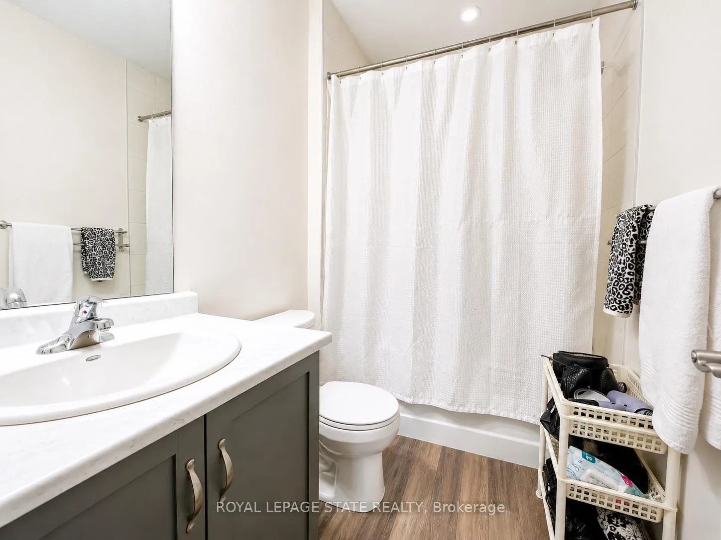 Photo 8 of 25 Marr Lane, Hamilton, Meadowlands — HOMEH